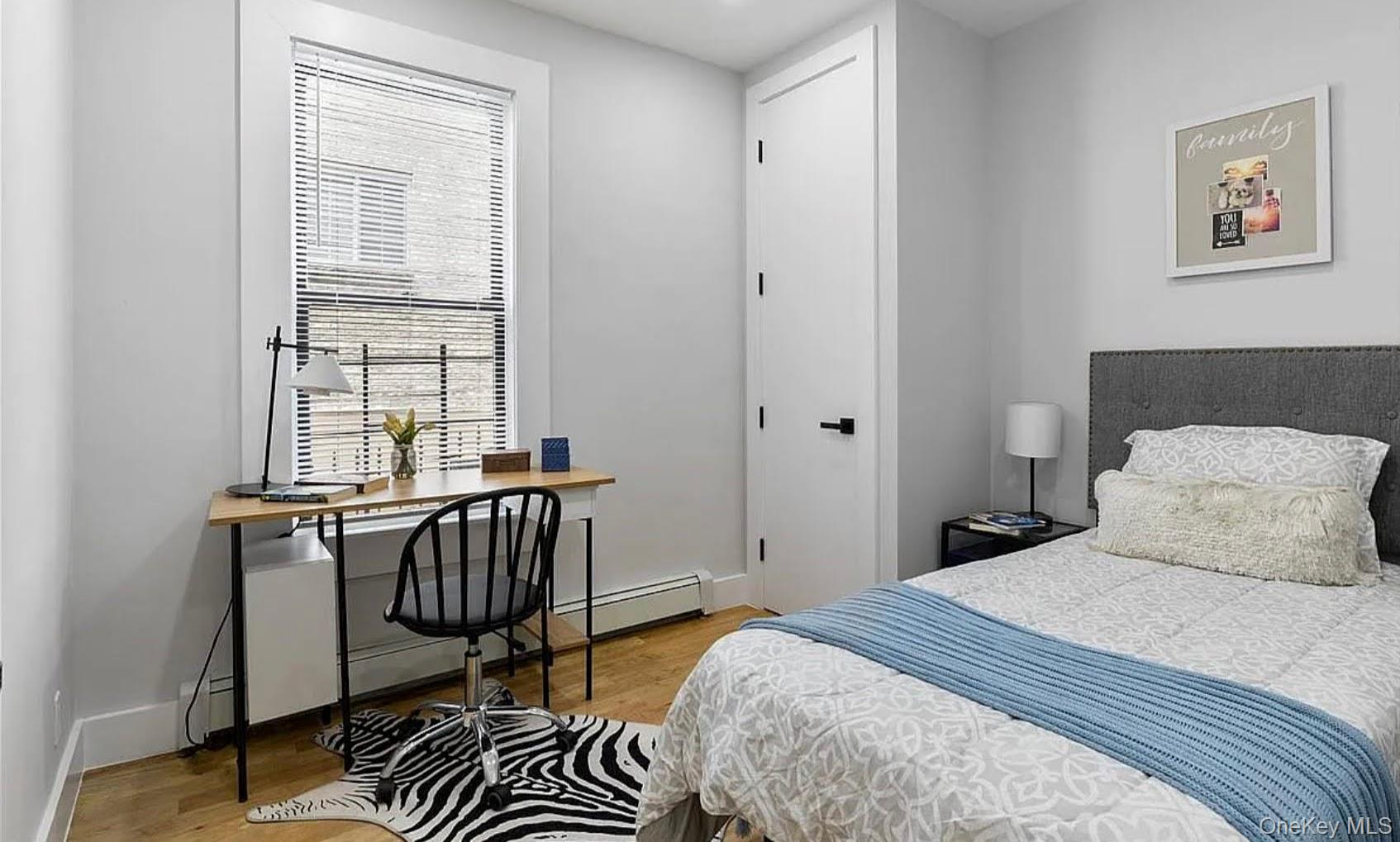 Single Family Mead Street  Bronx, NY 10460, MLS-1038041-4