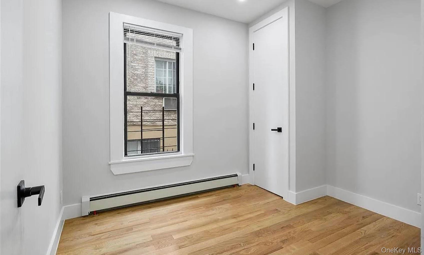 Single Family Mead Street  Bronx, NY 10460, MLS-1038041-6