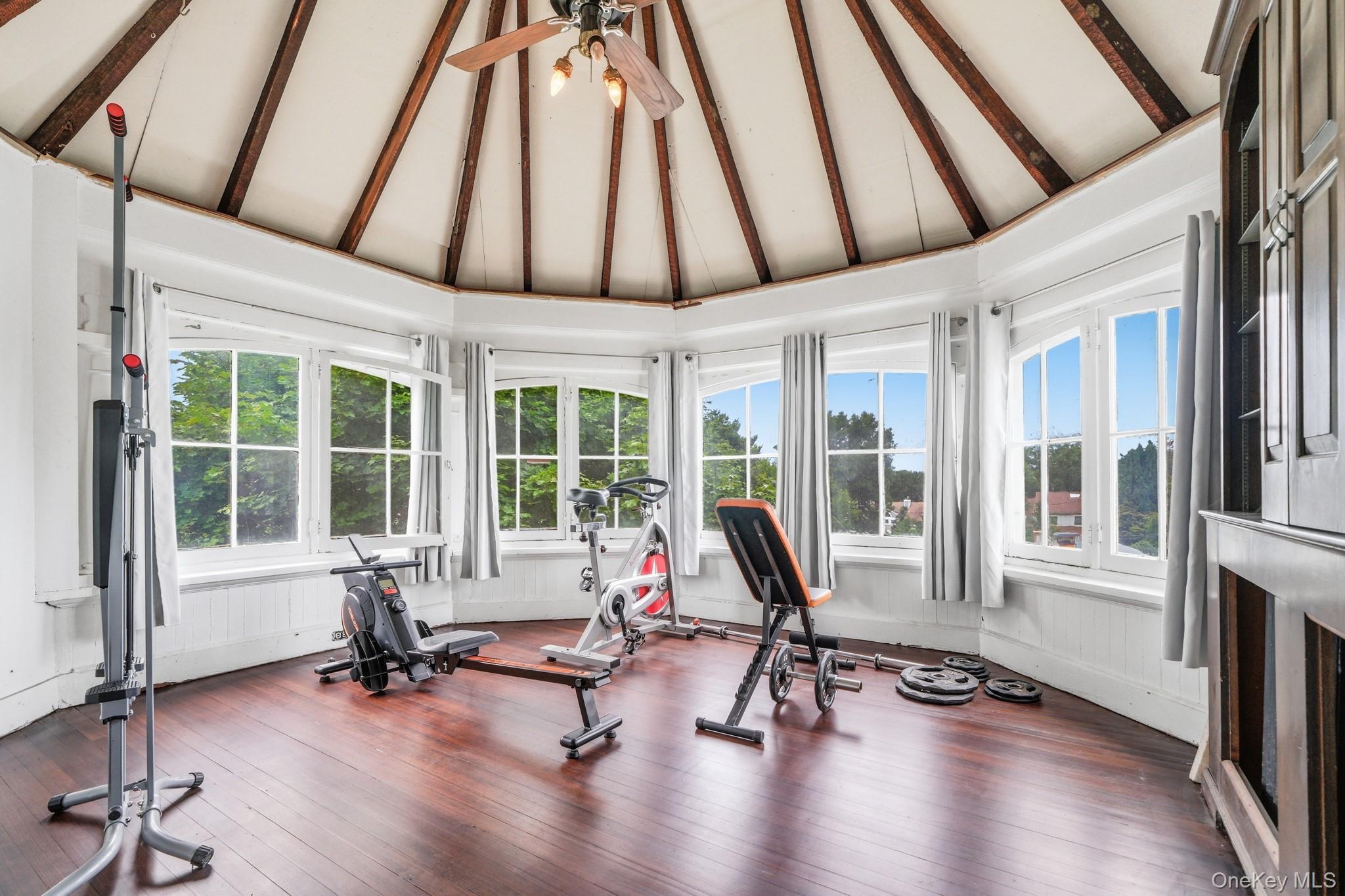 Single Family Bolton Place Westchester County, NY 10573, MLS-1038042-29