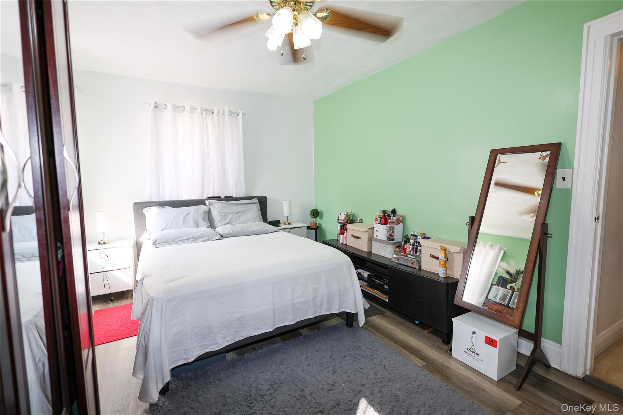 Single Family 229th Street Queens, NY 11413, MLS-1038048-20