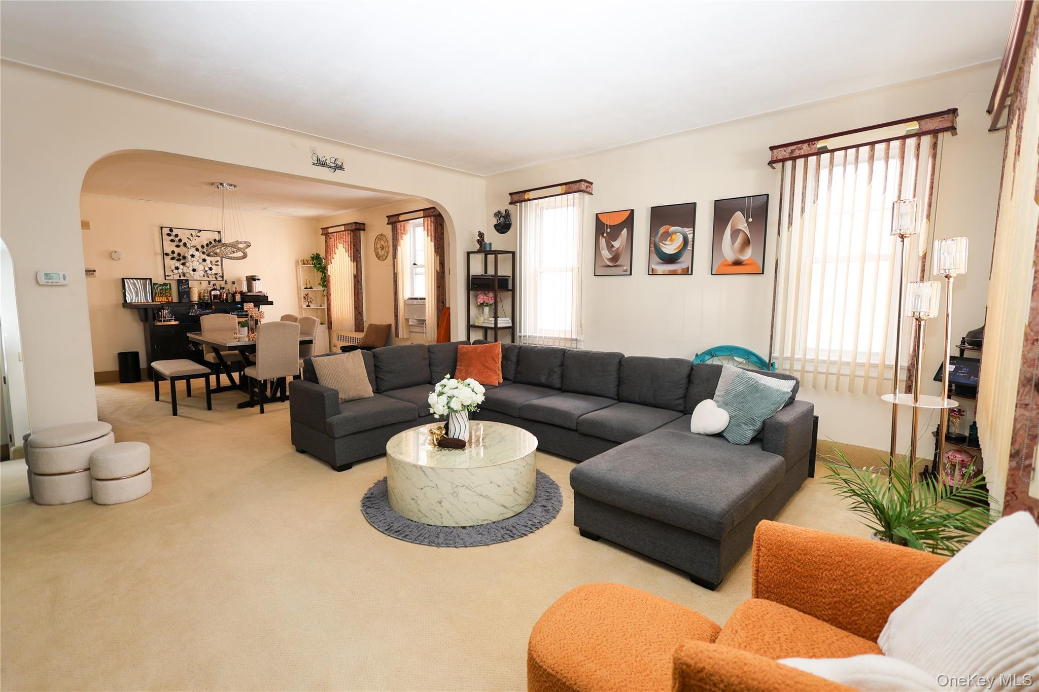 Single Family 229th Street Queens, NY 11413, MLS-1038048-3