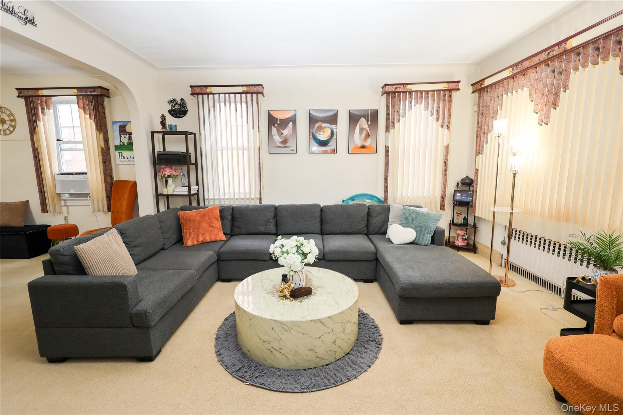 Single Family 229th Street Queens, NY 11413, MLS-1038048-4