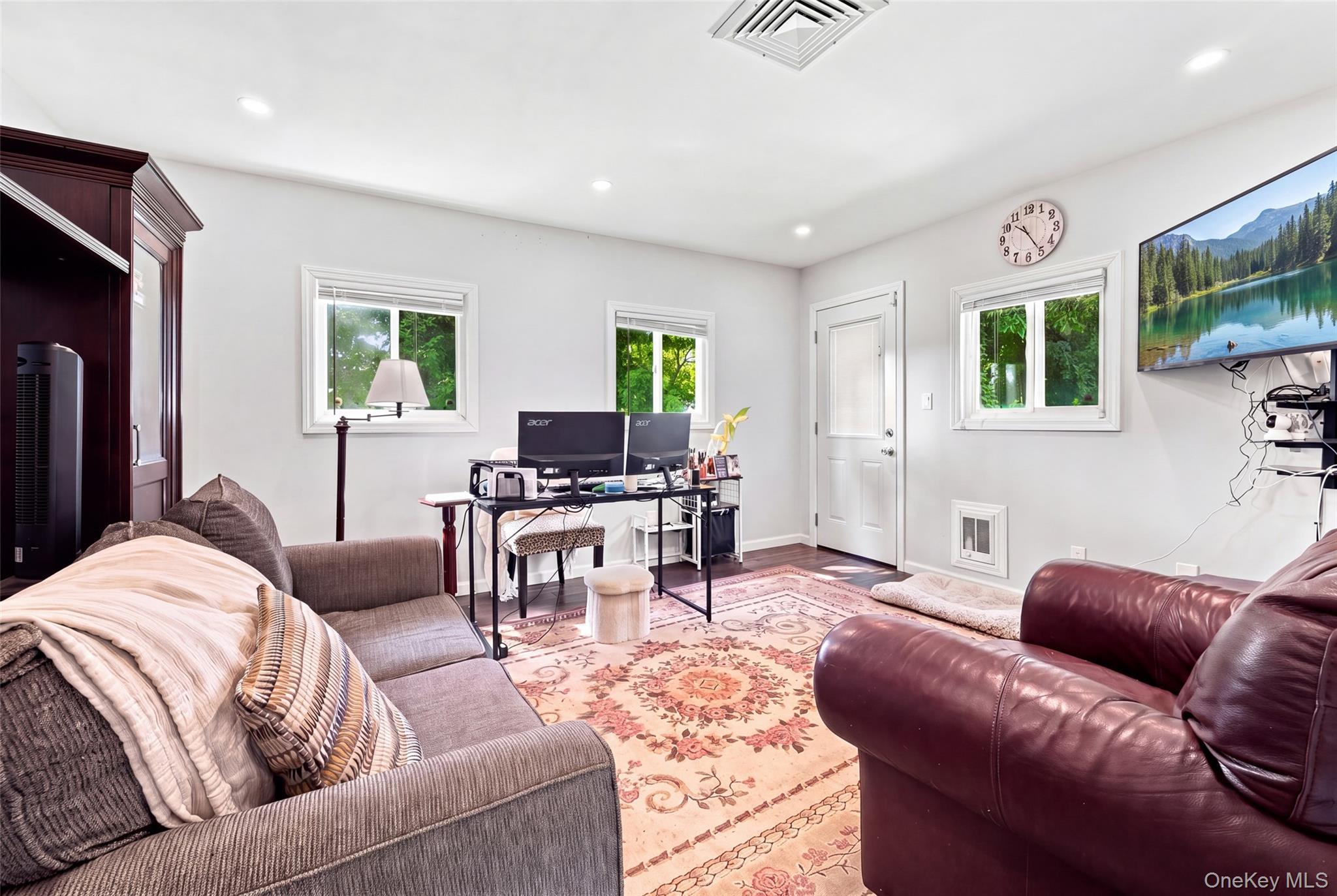 Single Family Parkwood Drive  Nassau County, NY 11566, MLS-1038051-11