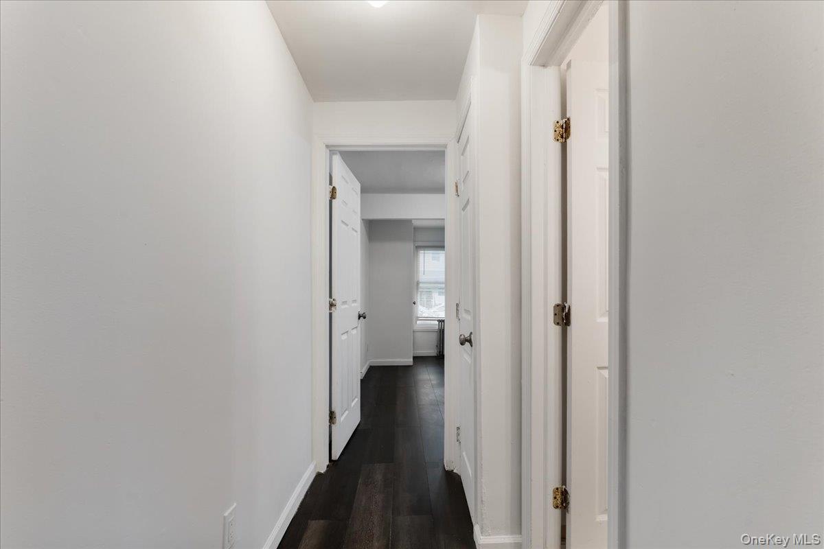 Single Family Stewart Avenue Nassau County, NY 11550, MLS-1038065-15