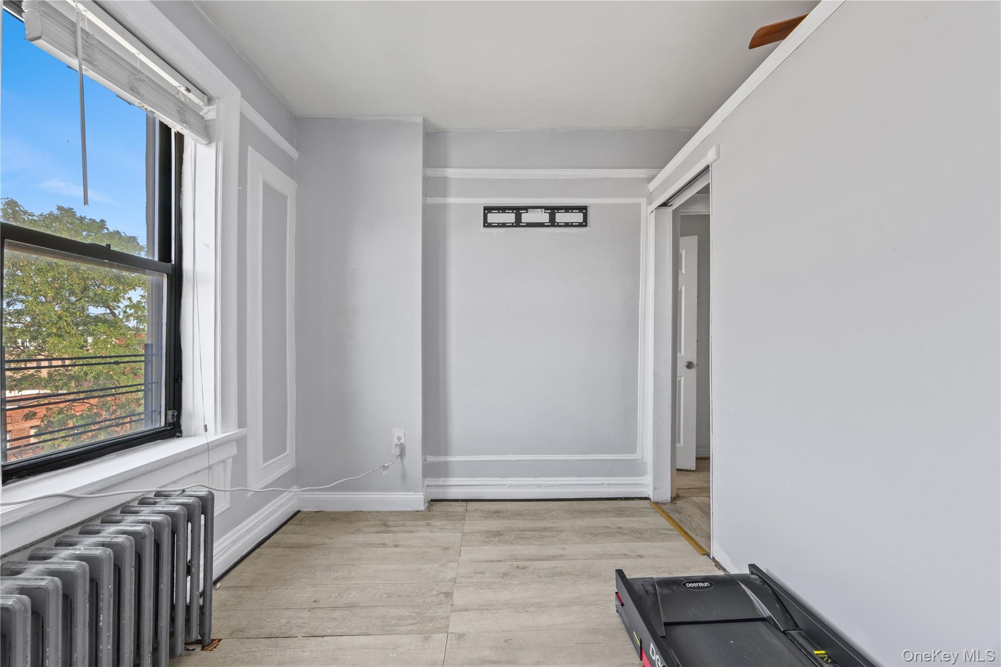 Coop Summit Avenue  Bronx, NY 10452, MLS-1038066-11