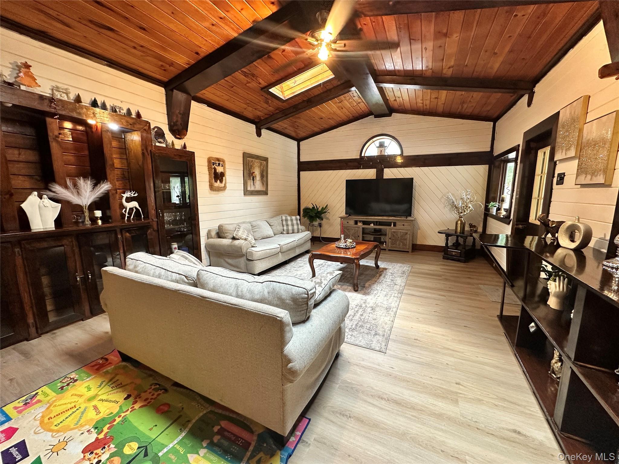Single Family Foss Lane Orange County, NY 12746, MLS-1038074-4