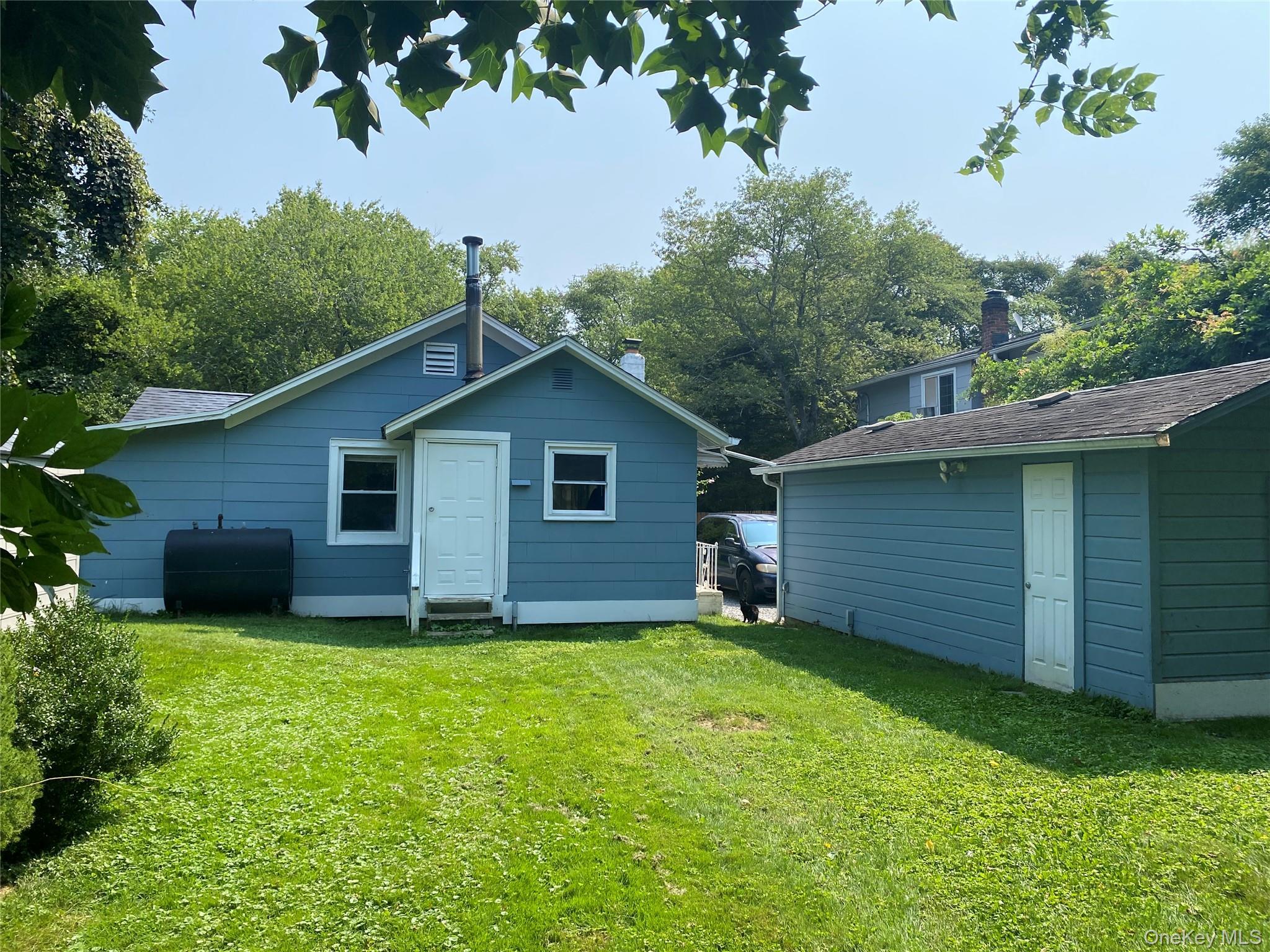 Single Family Longfellow Drive Suffolk County, NY 11951, MLS-1038076-16