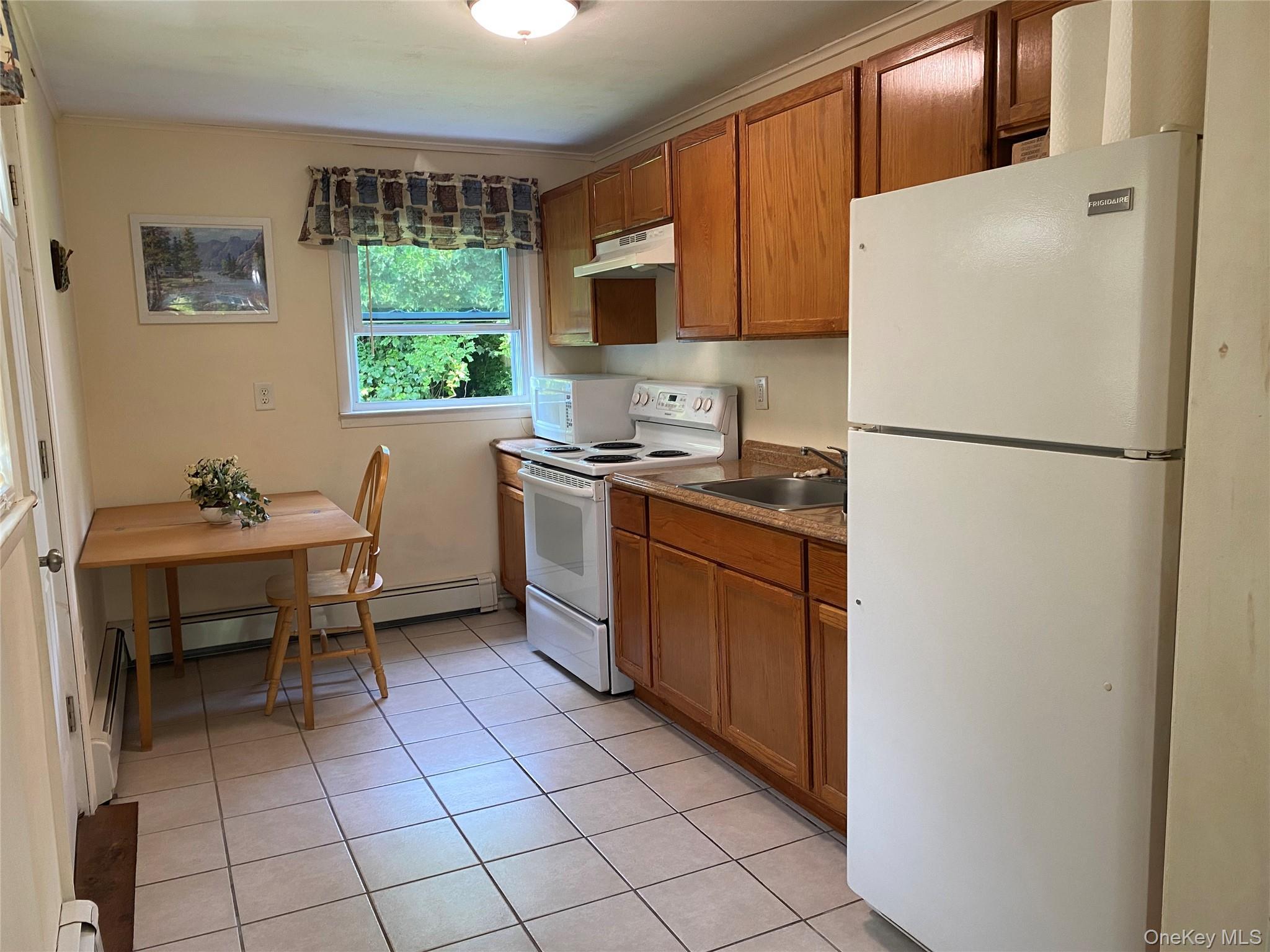 Single Family Longfellow Drive Suffolk County, NY 11951, MLS-1038076-4