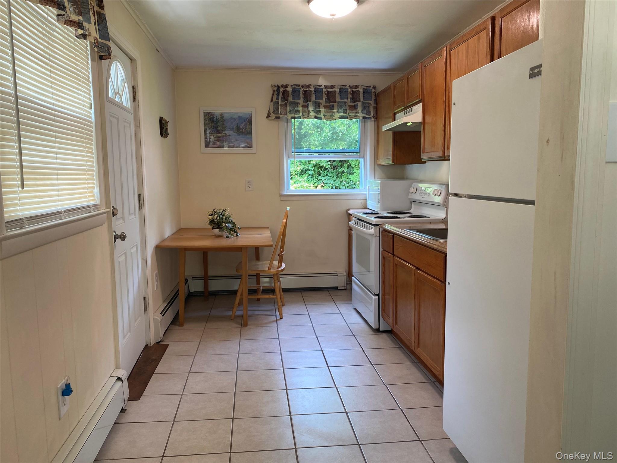 Single Family Longfellow Drive Suffolk County, NY 11951, MLS-1038076-9