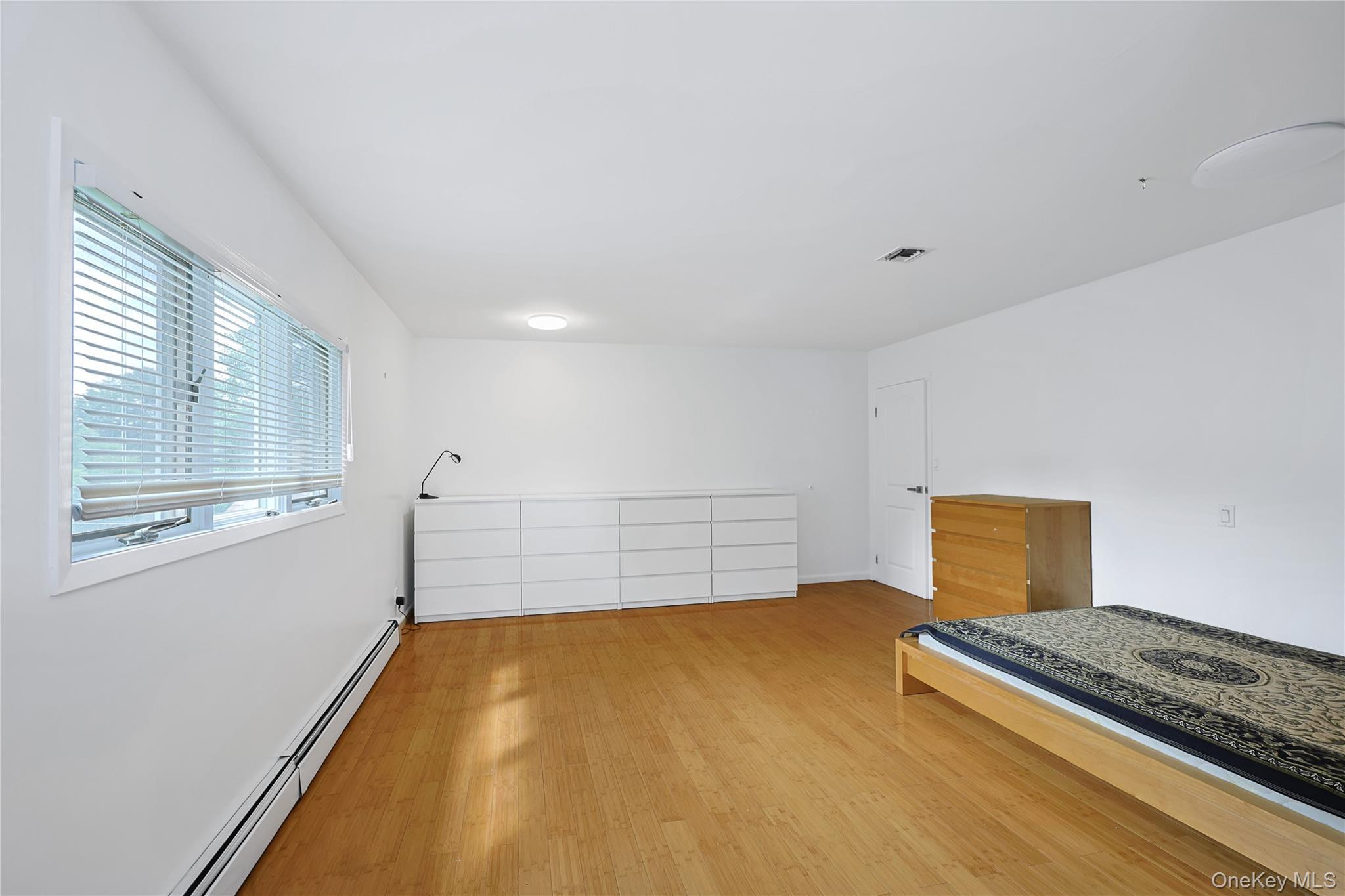 Single Family Talbot Drive  Nassau County, NY 11020, MLS-1038093-22