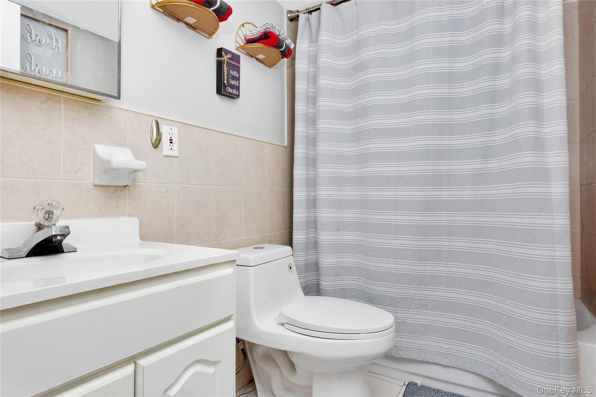 Single Family 115th Avenue Queens, NY 11420, MLS-1038096-17