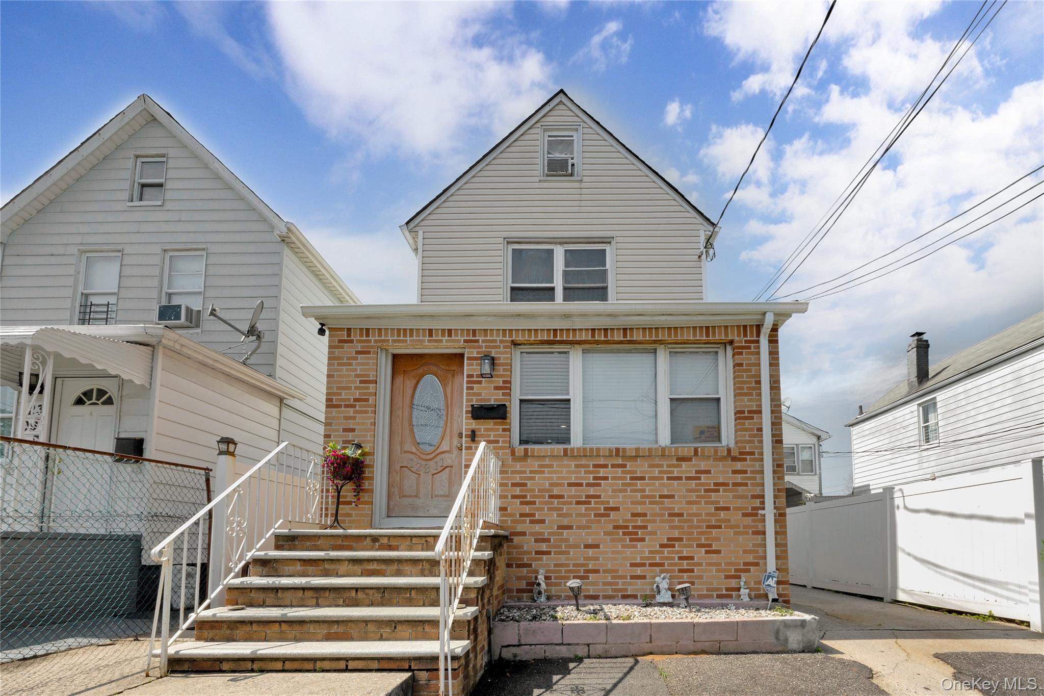 Single Family 115th Avenue Queens, NY 11420, MLS-1038096-2