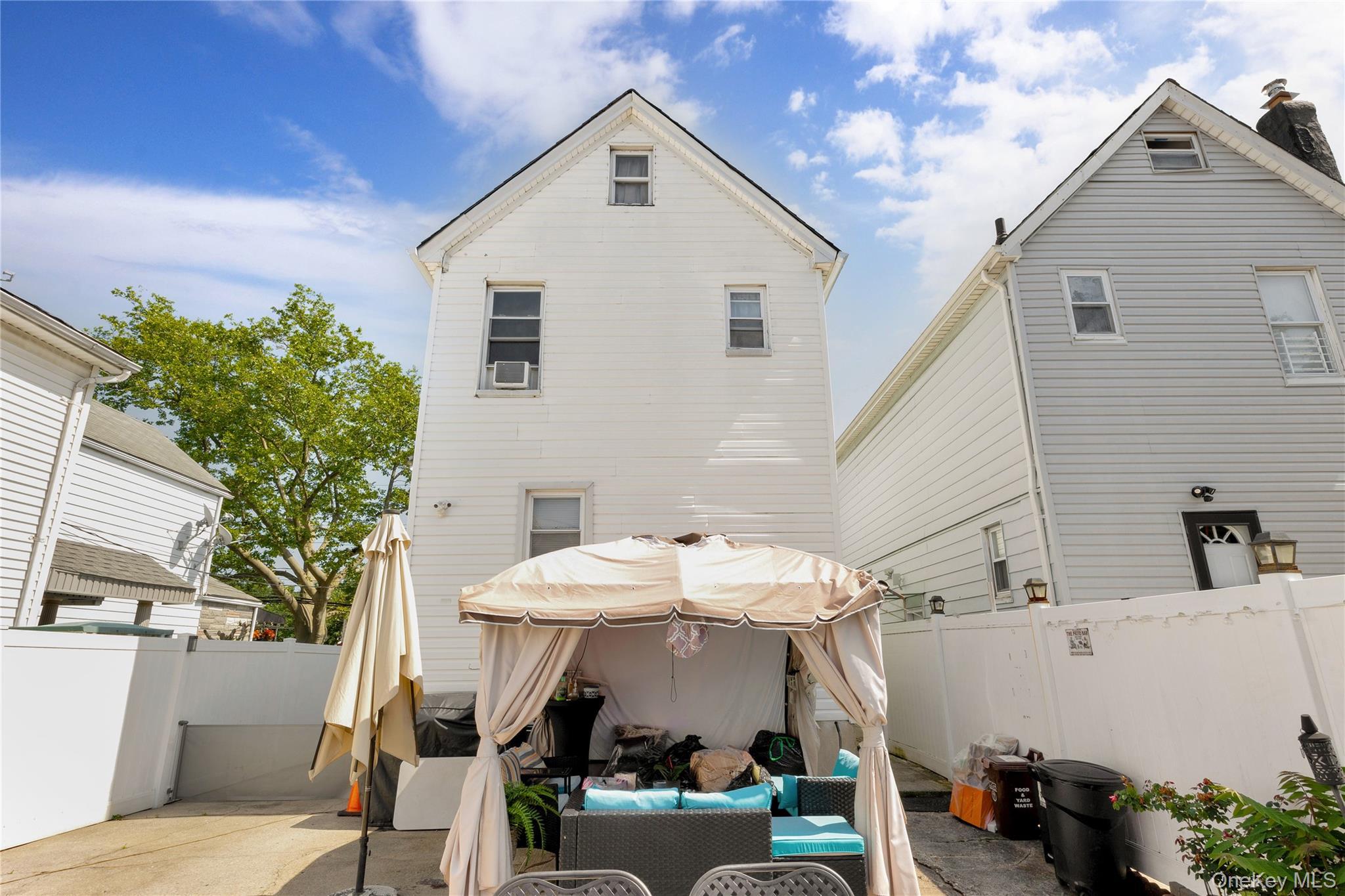 Single Family 115th Avenue Queens, NY 11420, MLS-1038096-21