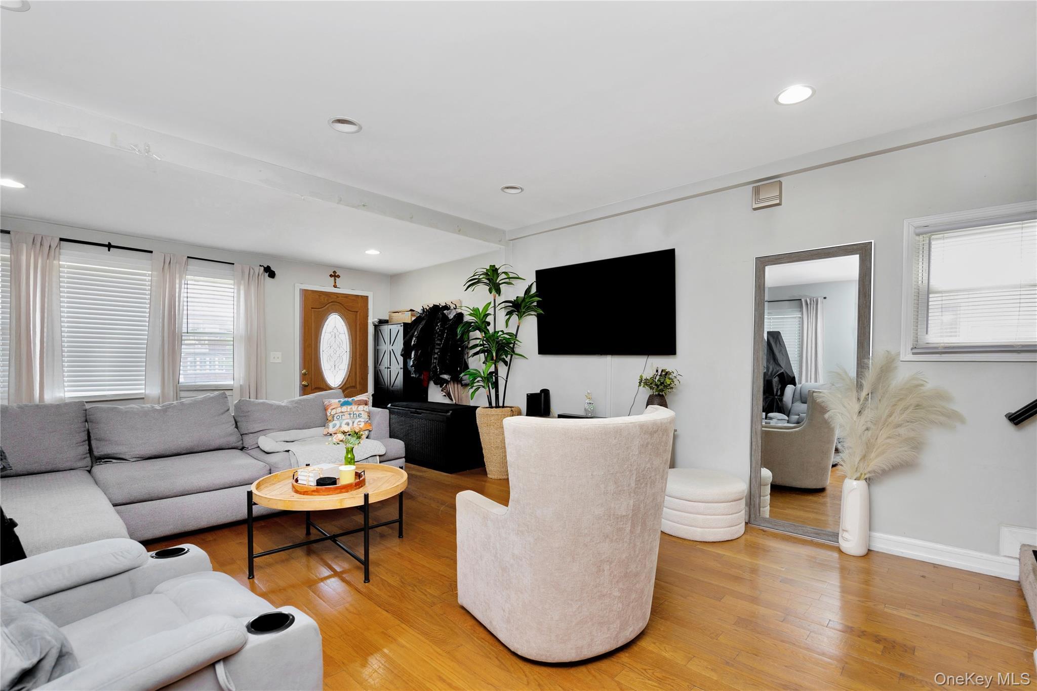 Single Family 115th Avenue Queens, NY 11420, MLS-1038096-5
