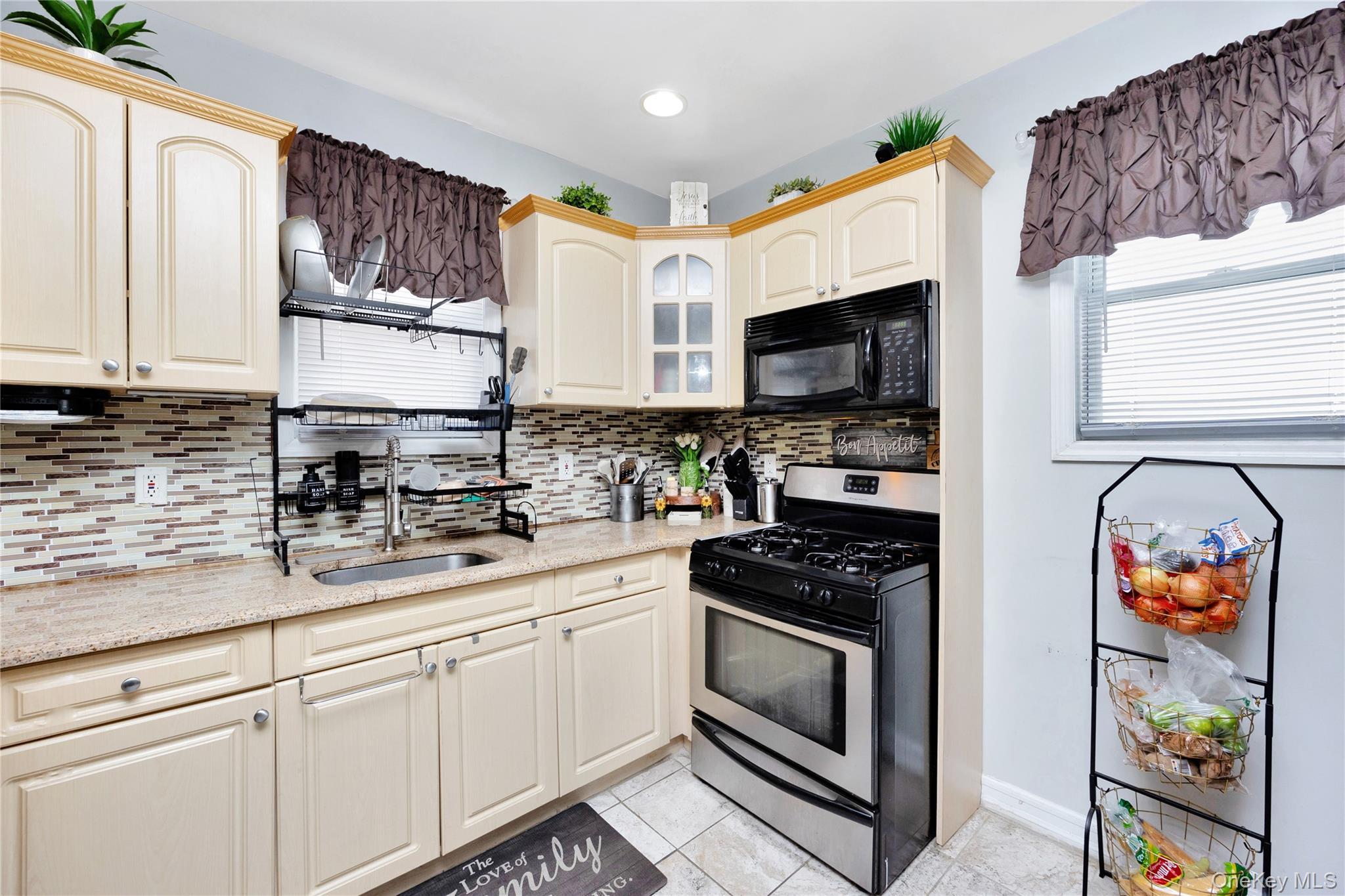 Single Family 115th Avenue Queens, NY 11420, MLS-1038096-9