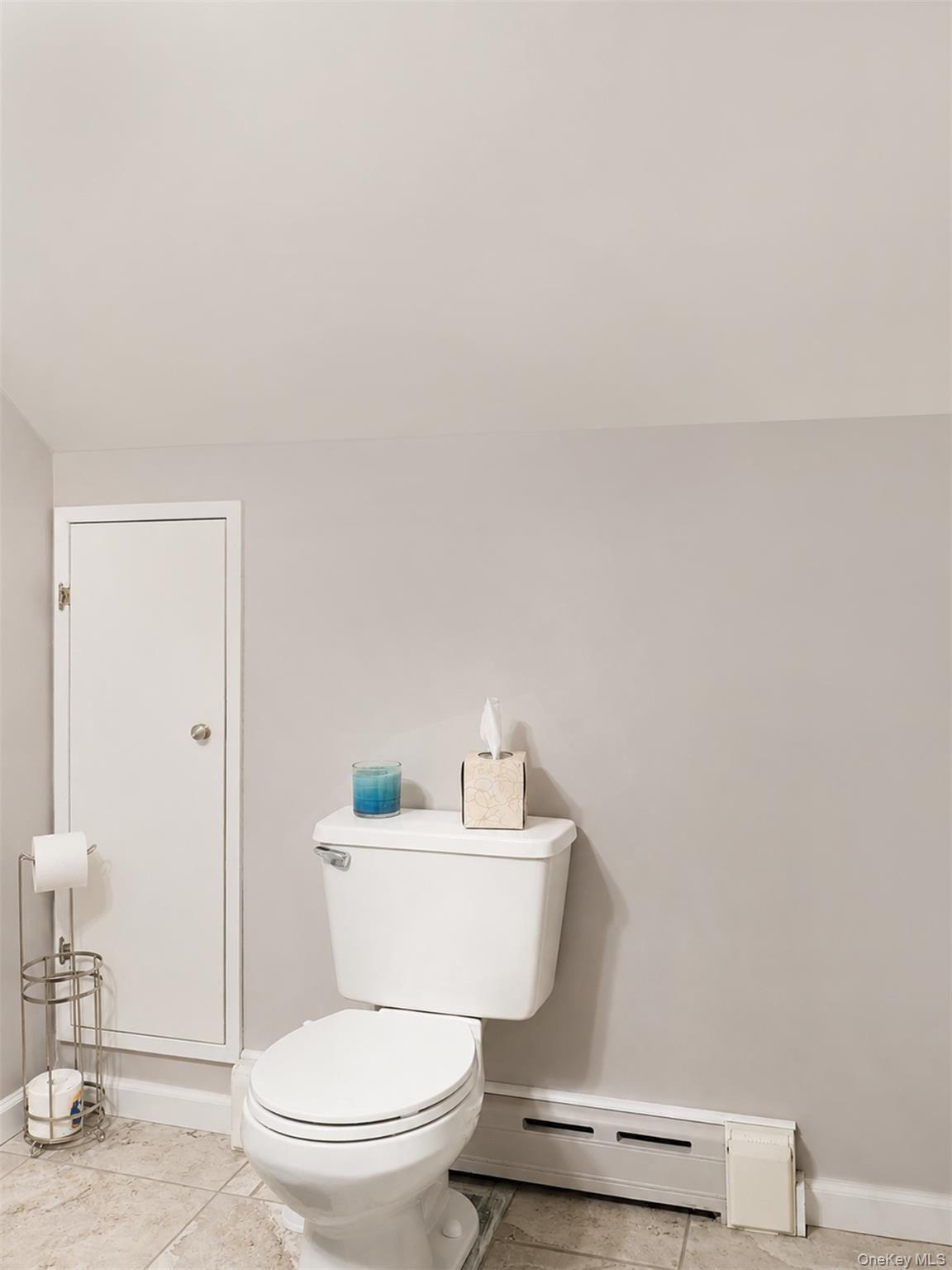 Single Family Regent Street Suffolk County, NY 11772, MLS-1038098-26