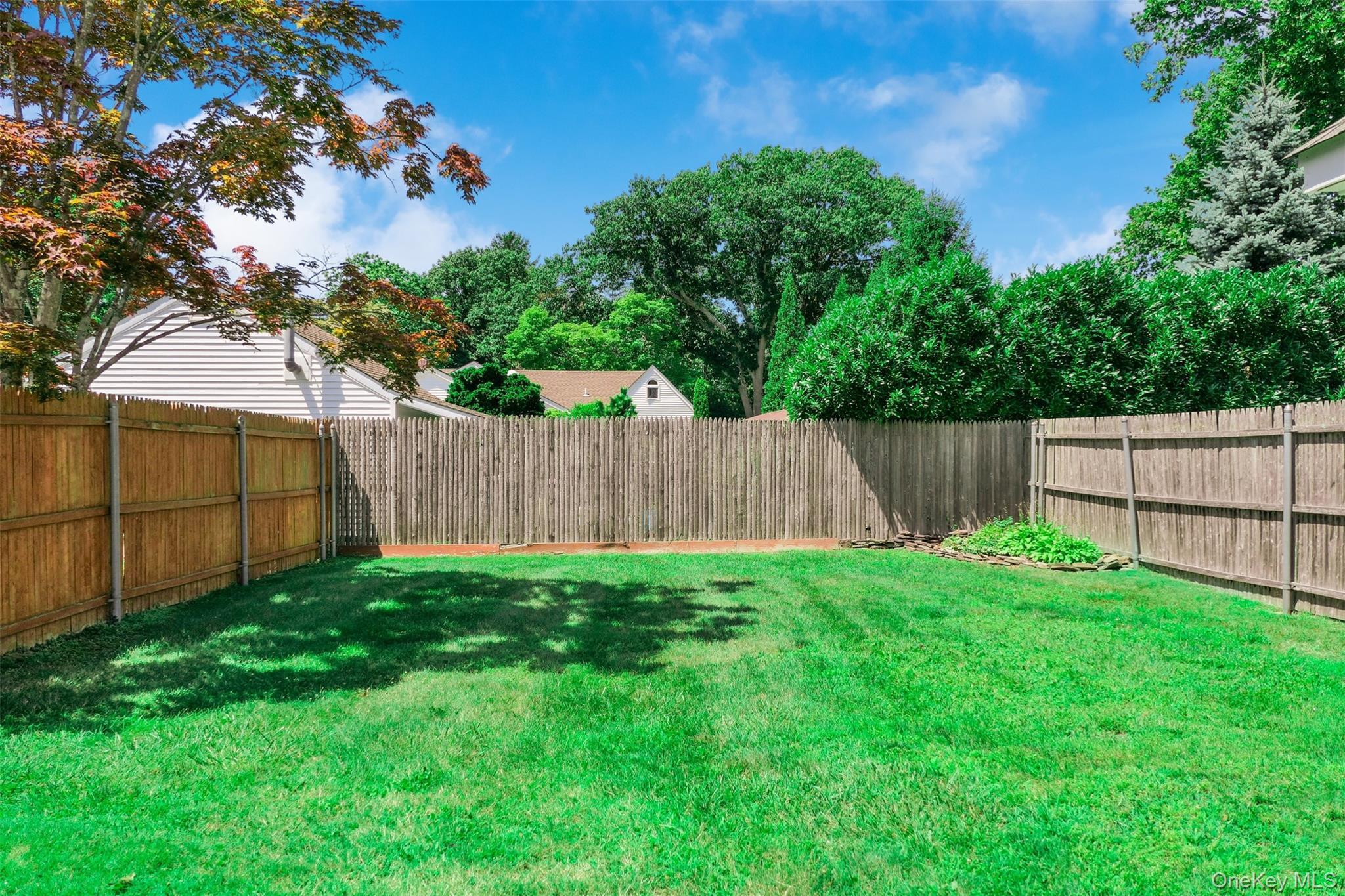 Single Family Regent Street Suffolk County, NY 11772, MLS-1038098-40