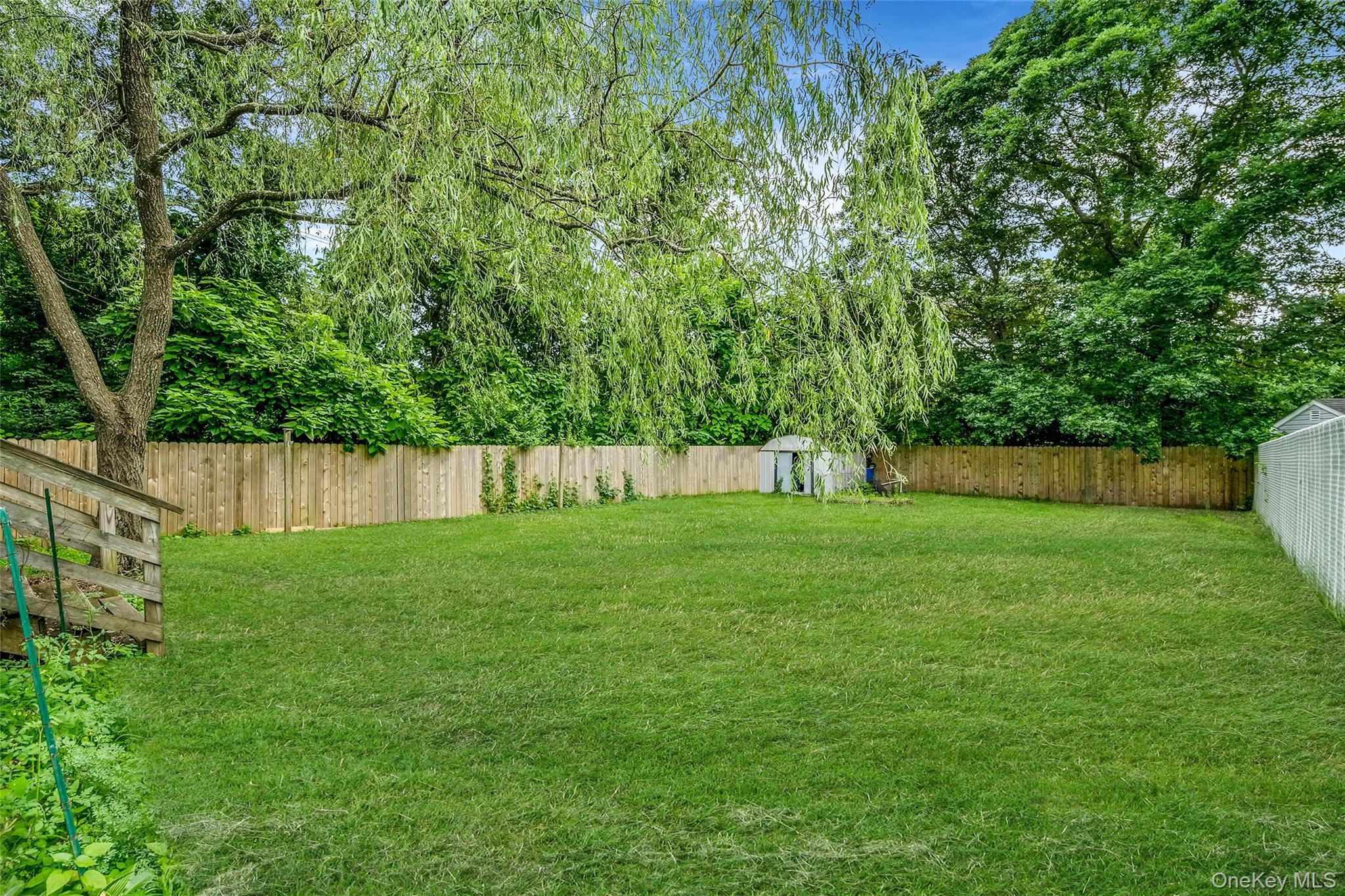 Single Family Glen Drive  Suffolk County, NY 11967, MLS-1038100-25