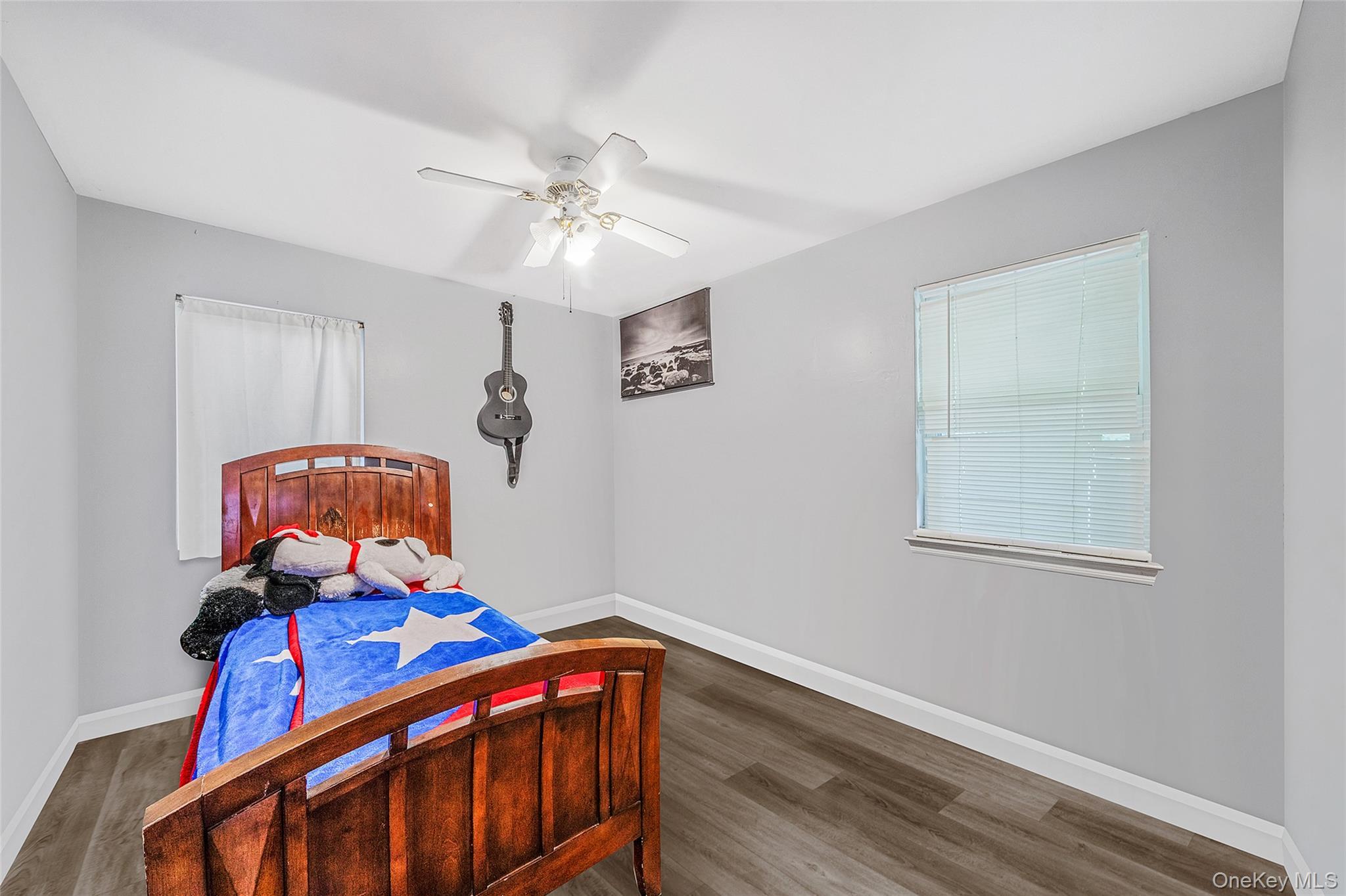 Single Family Glen Drive  Suffolk County, NY 11967, MLS-1038100-9