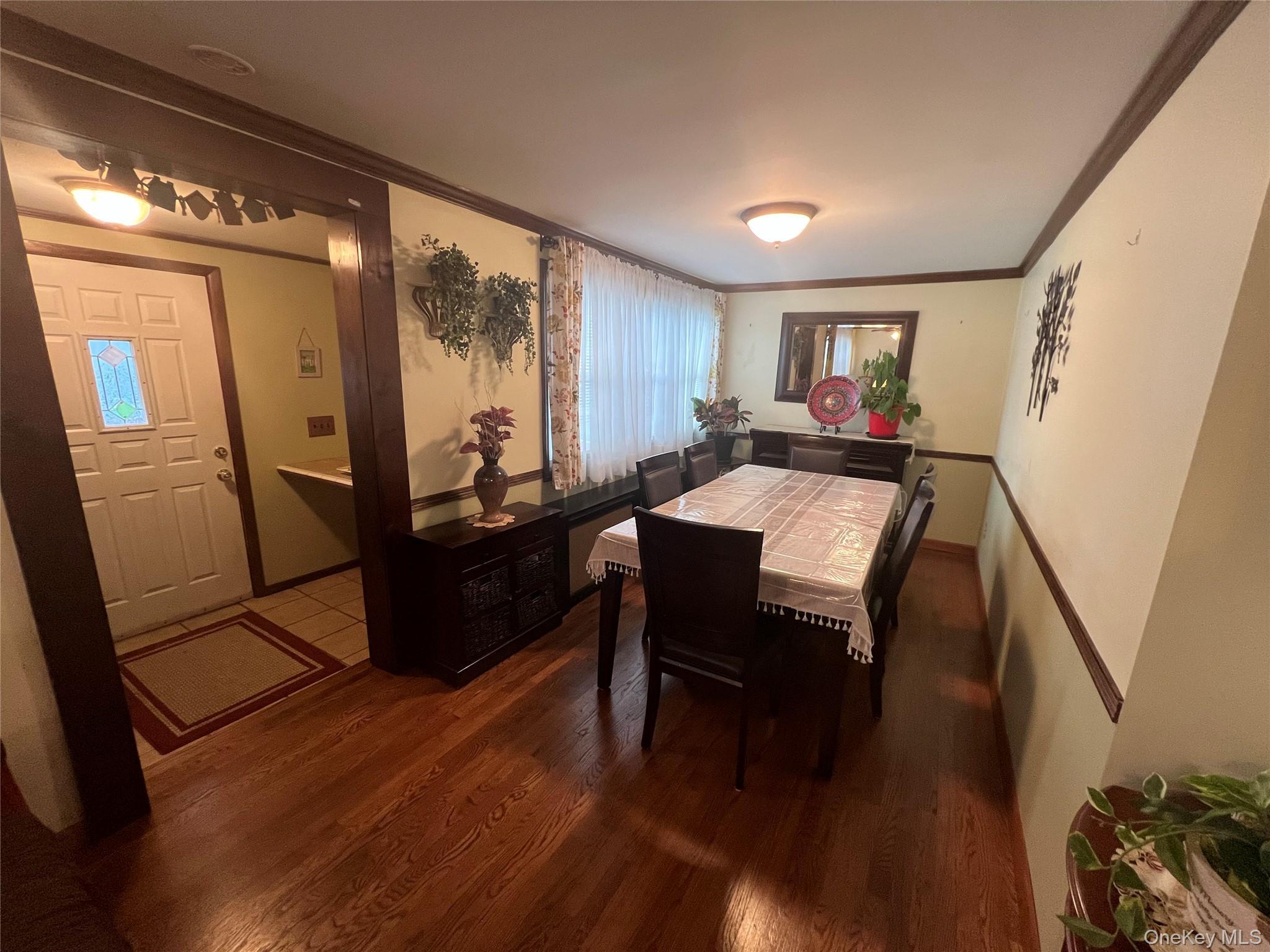Single Family Bonaparte Place Nassau County, NY 11510, MLS-1038104-3