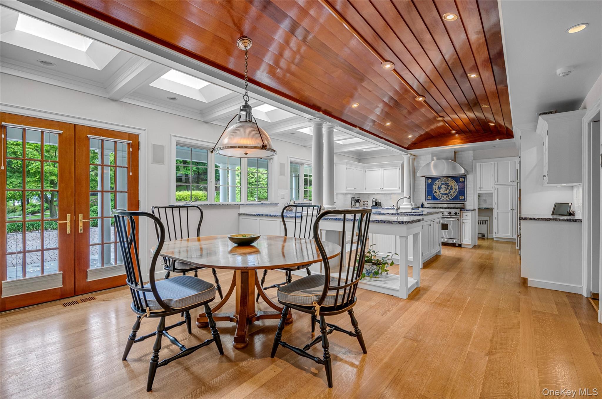Single Family Cornwells Beach Road Nassau County, NY 11050, MLS-1038112-9
