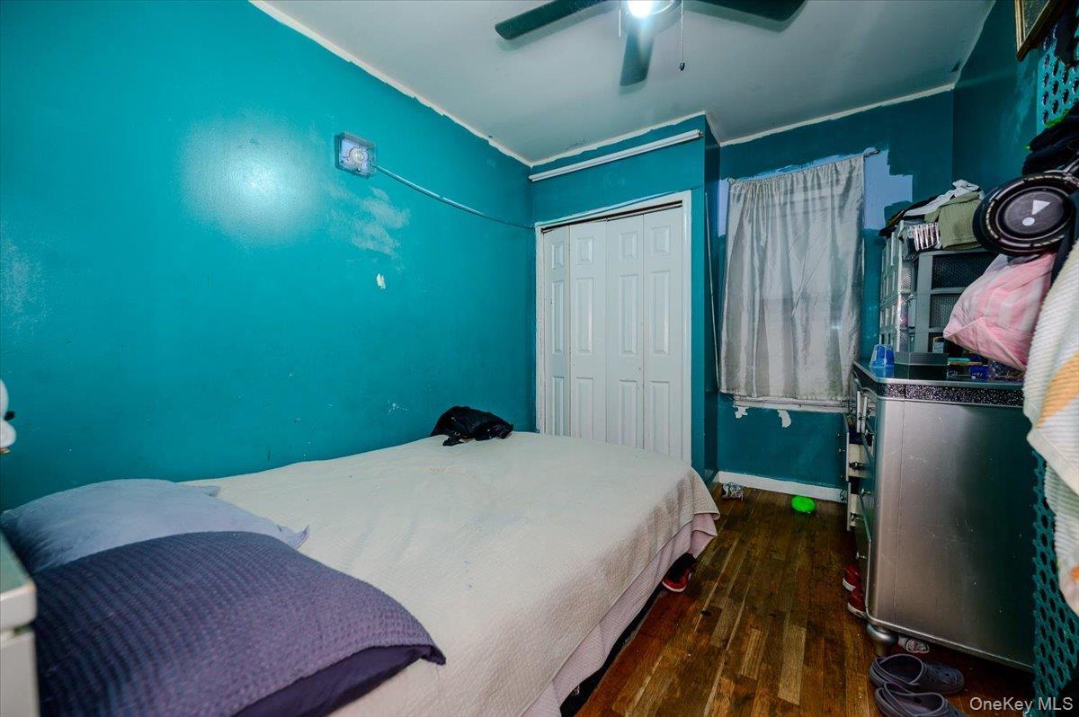 Single Family Van Nest Avenue Bronx, NY 10462, MLS-1038113-8