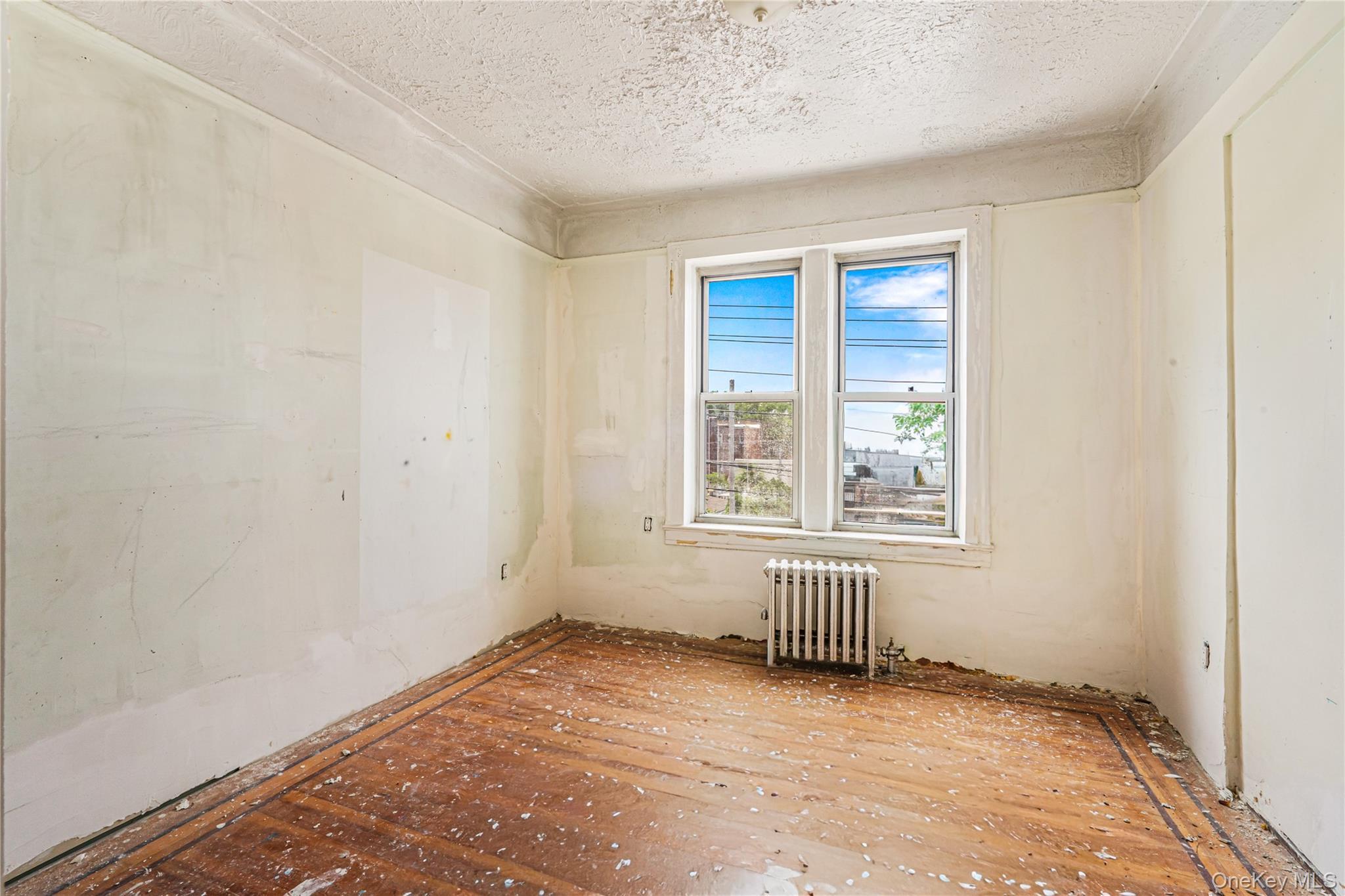 Single Family 74th Street  Queens, NY 11370, MLS-1038119-18