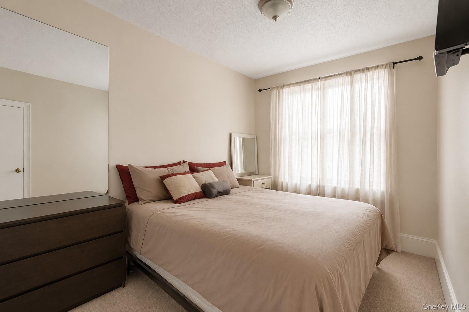 Single Family 74th Street  Queens, NY 11370, MLS-1038119-9