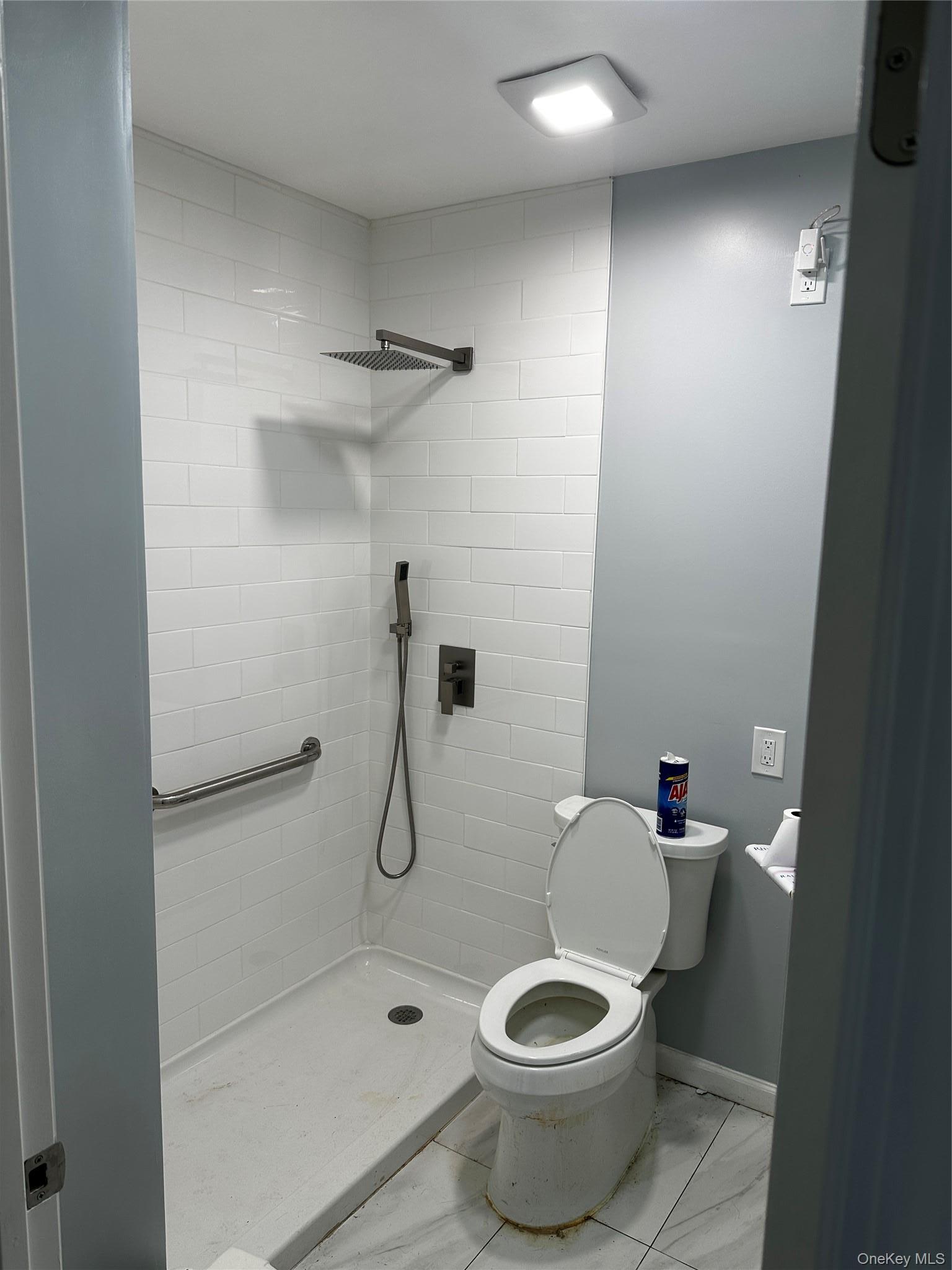 Single Family 211th Street Queens, NY 11429, MLS-1038135-3