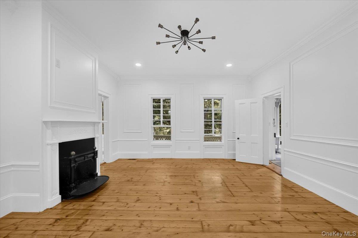 Single Family Main Street Nassau County, NY 11576, MLS-1038137-9