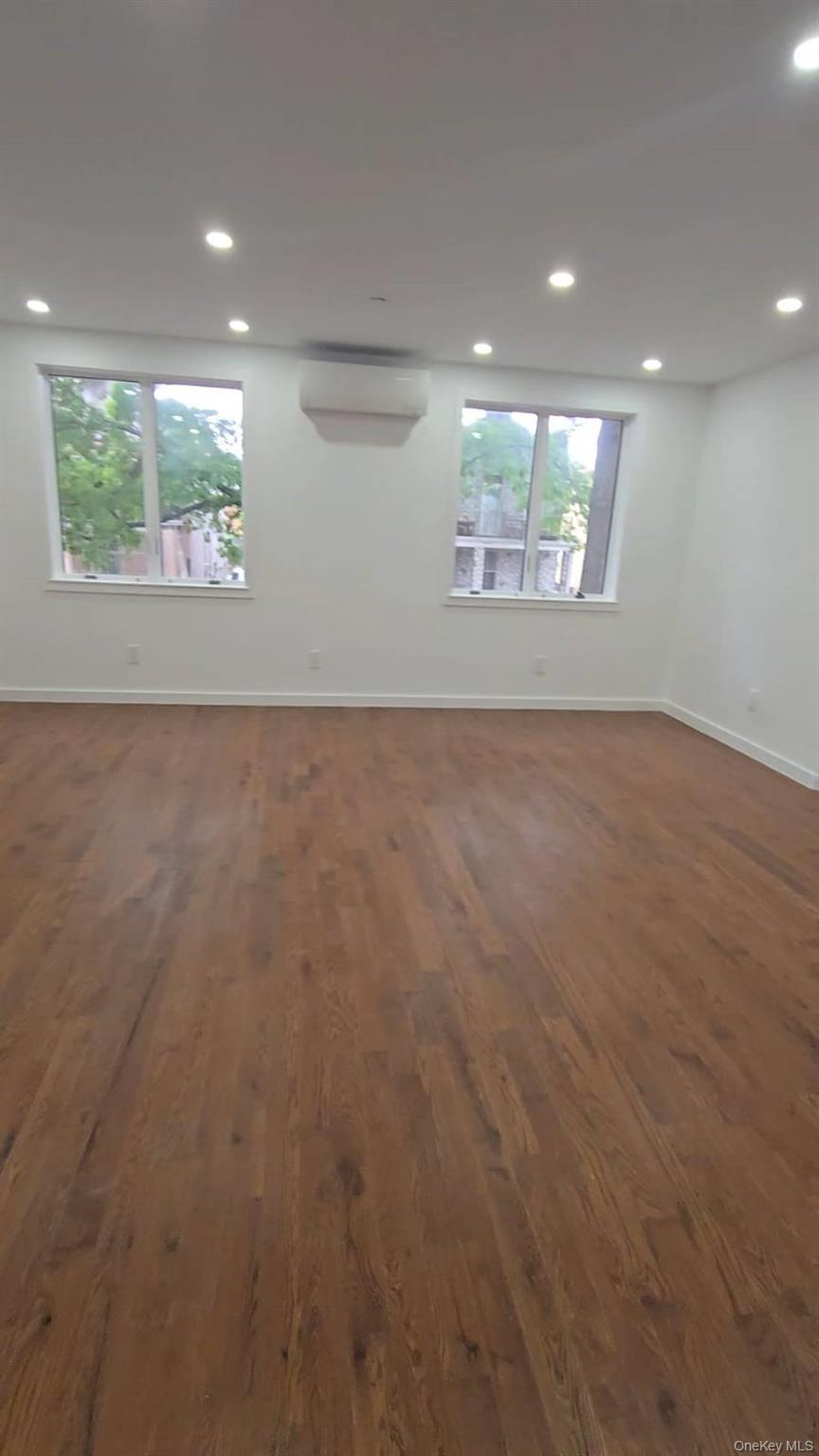 Single Family Strauss Street Brooklyn, NY 11212, MLS-1038140-4