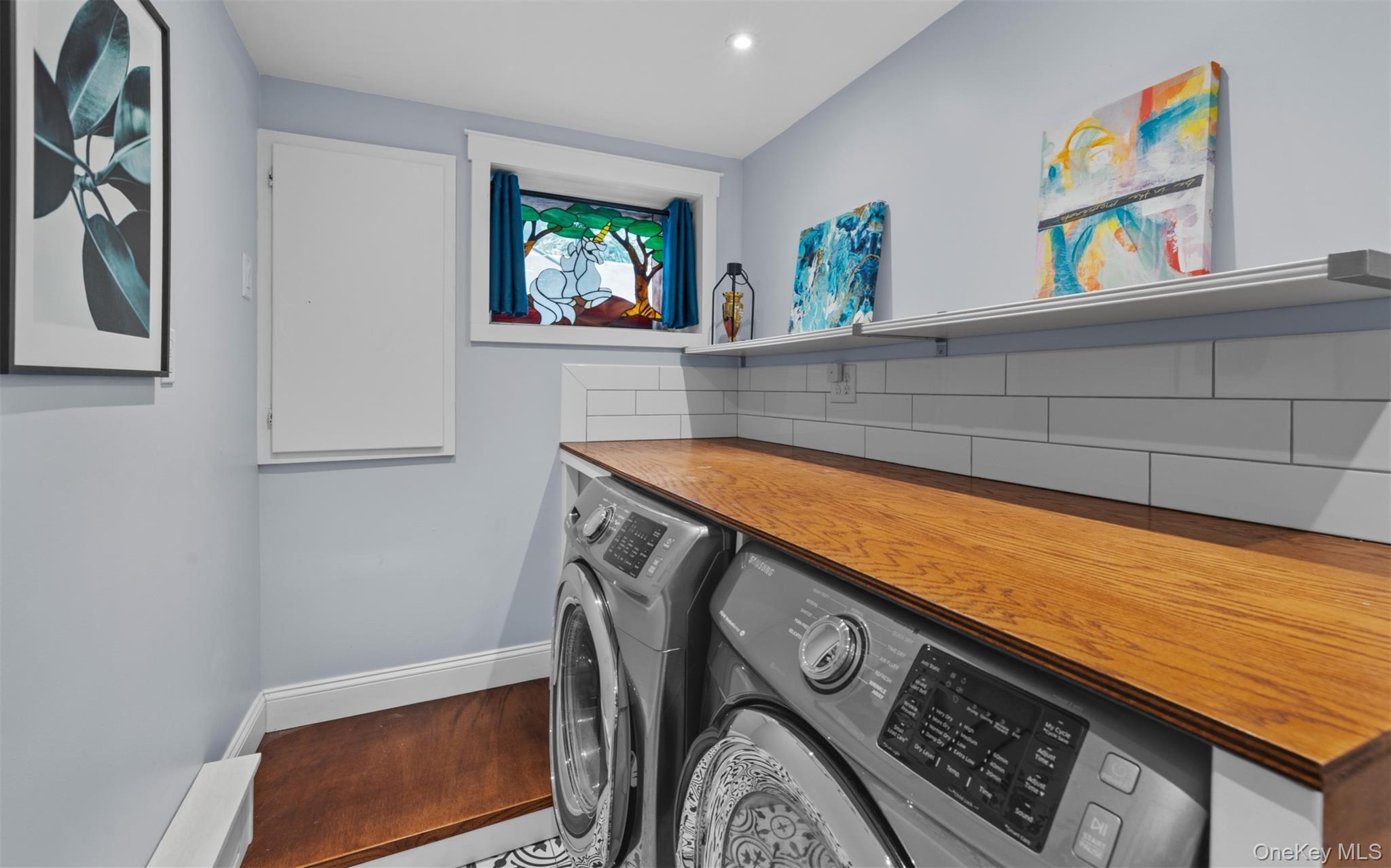 Single Family Potter Lane  Suffolk County, NY 11743, MLS-1038159-17