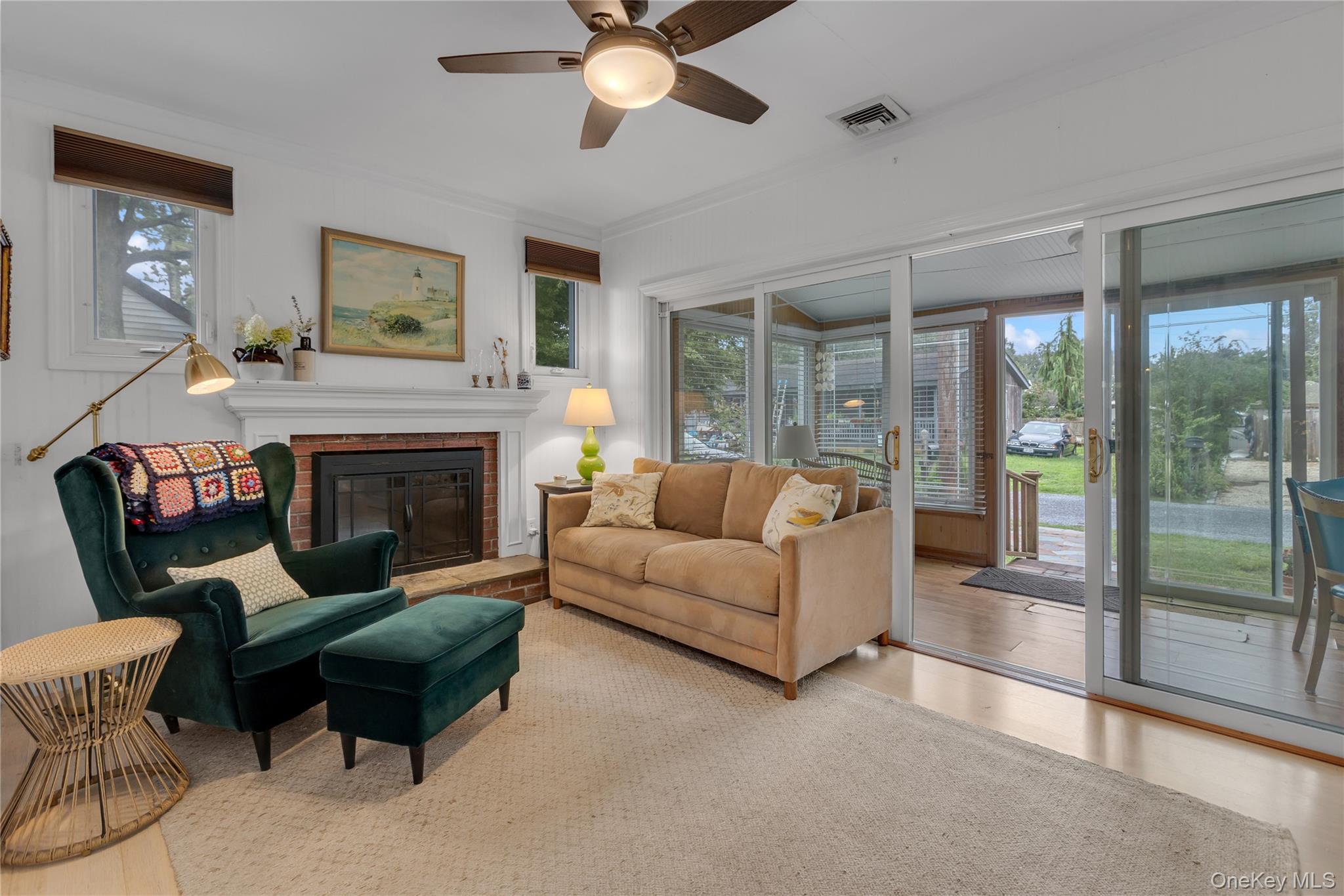 Single Family Mineola Court  Suffolk County, NY 11946, MLS-1038174-3