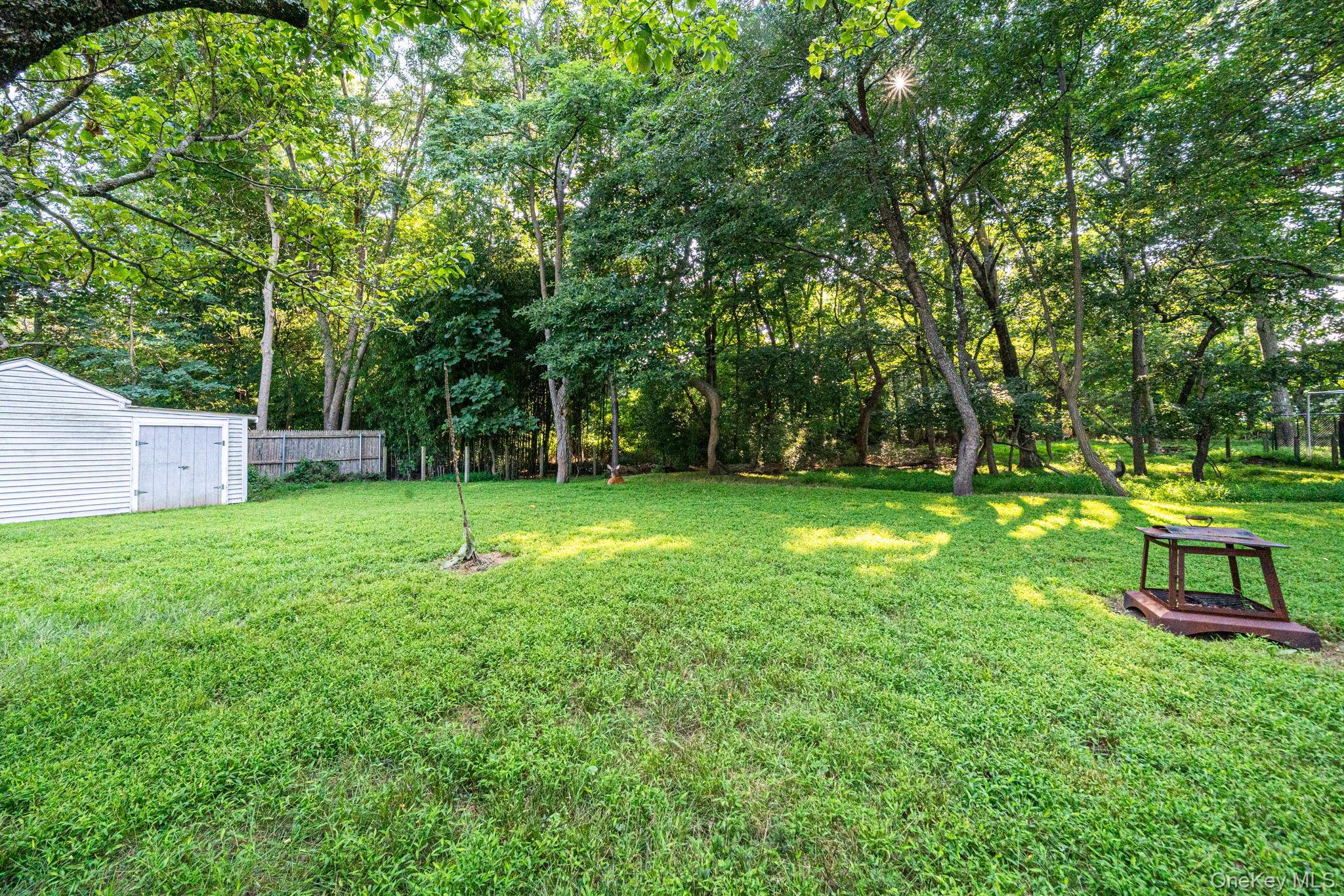 Single Family Oakcrest Avenue Suffolk County, NY 11953, MLS-1038189-19