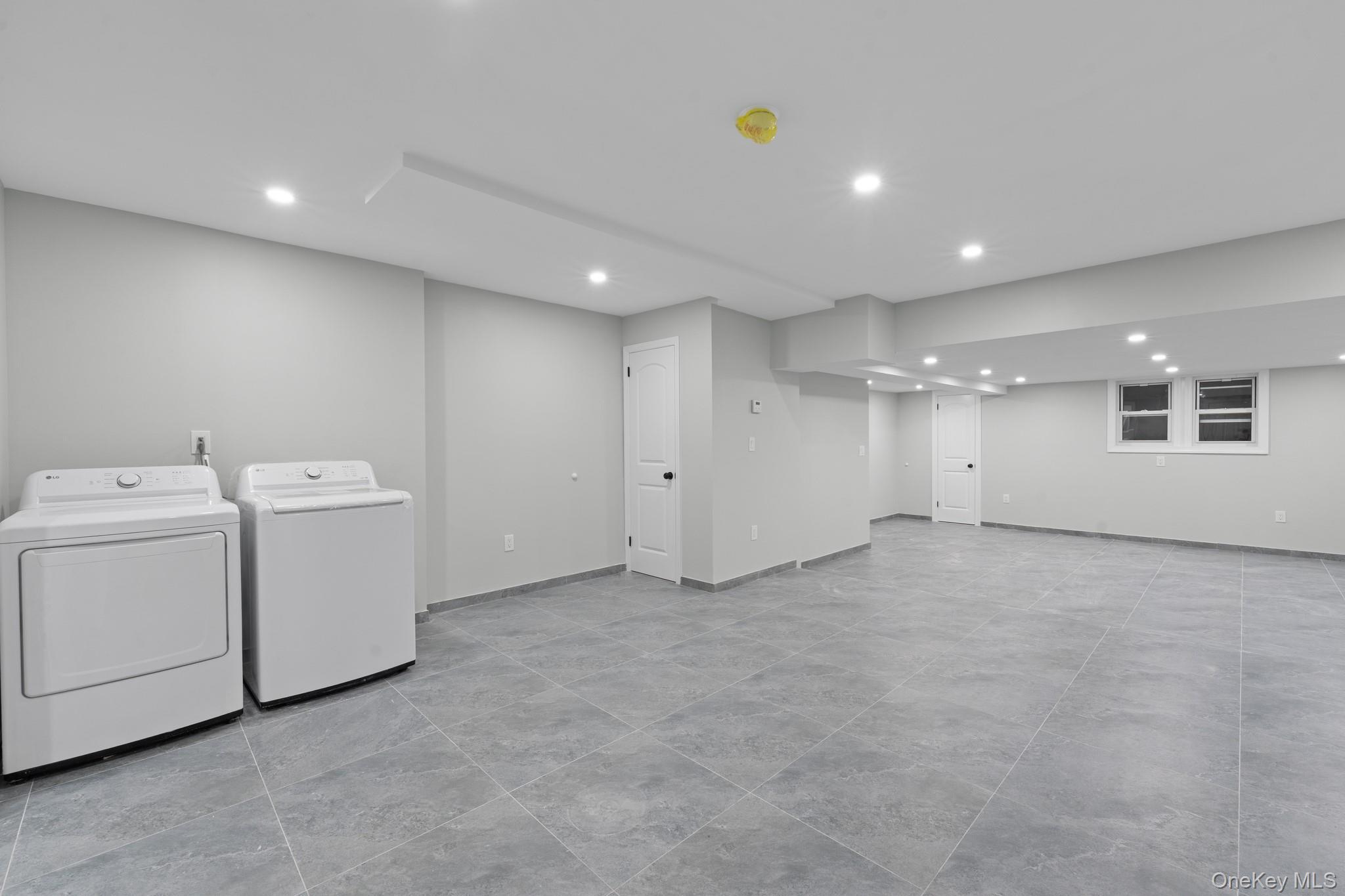 Single Family 227th Street Queens, NY 11413, MLS-1038205-13