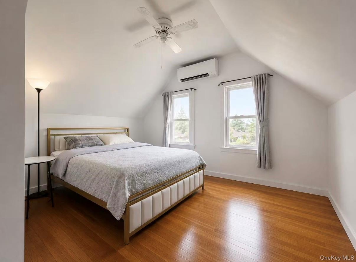 Single Family Utopia Parkway Queens, NY 11358, MLS-1038206-8