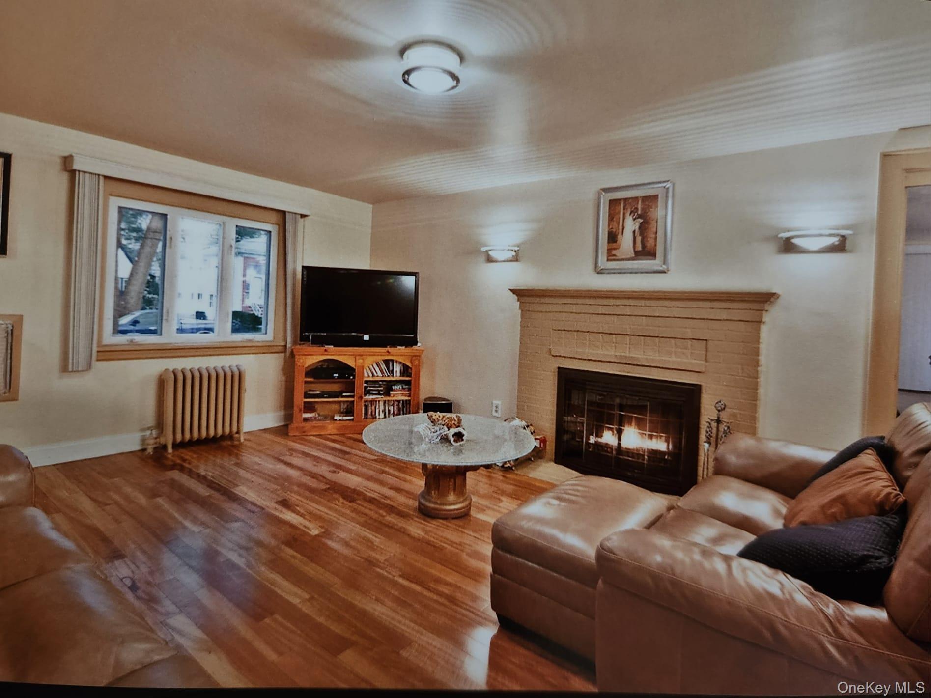 Single Family 178th Street  Queens, NY 11433, MLS-1038214-18