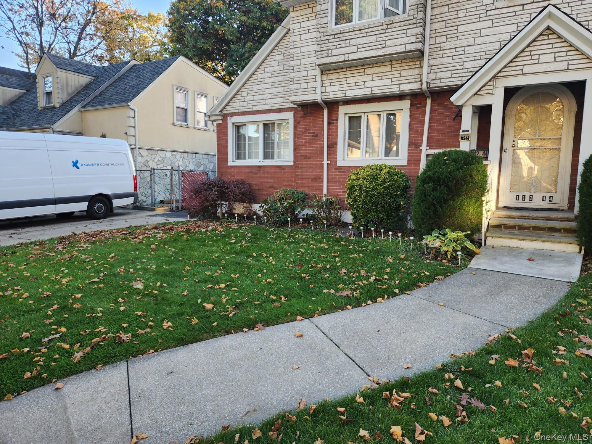 Single Family 178th Street  Queens, NY 11433, MLS-1038214-2