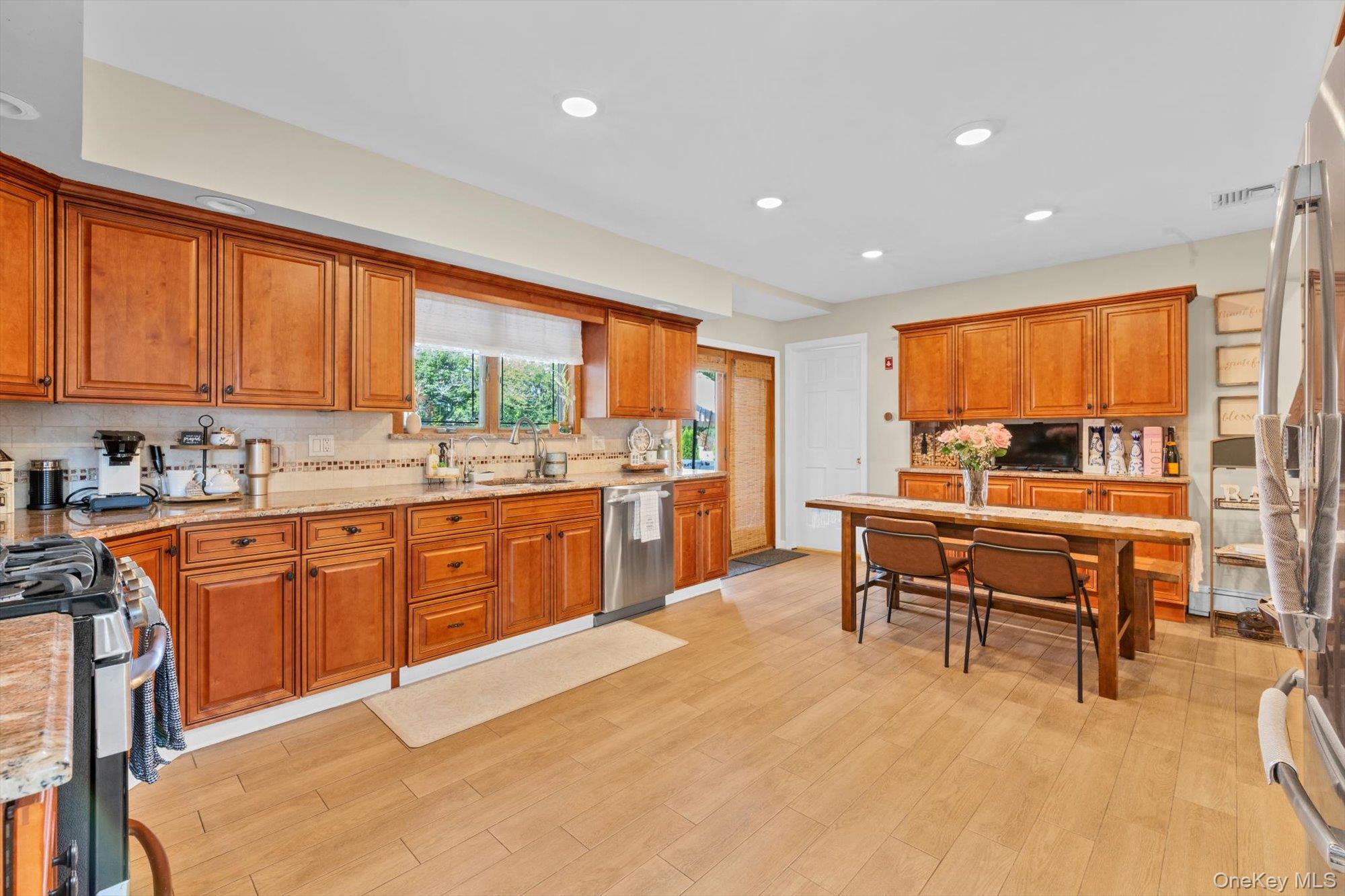 Single Family Parkway Drive Nassau County, NY 11510, MLS-1038245-6