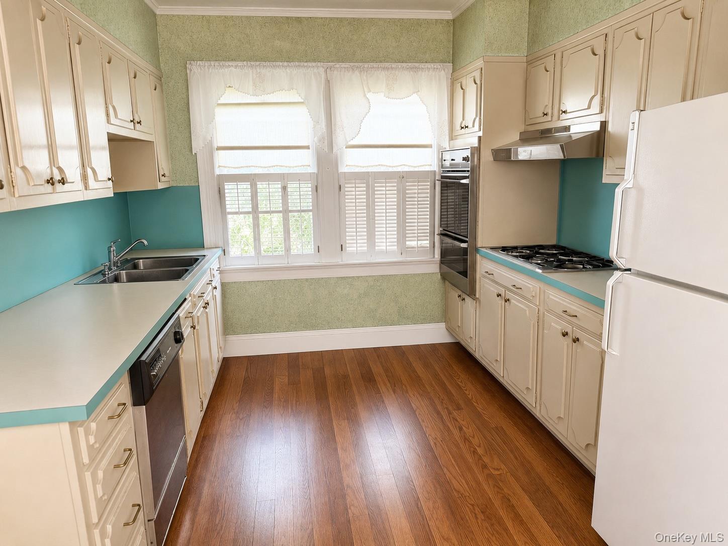 Single Family Beach 122nd Street Queens, NY 11694, MLS-1038249-3