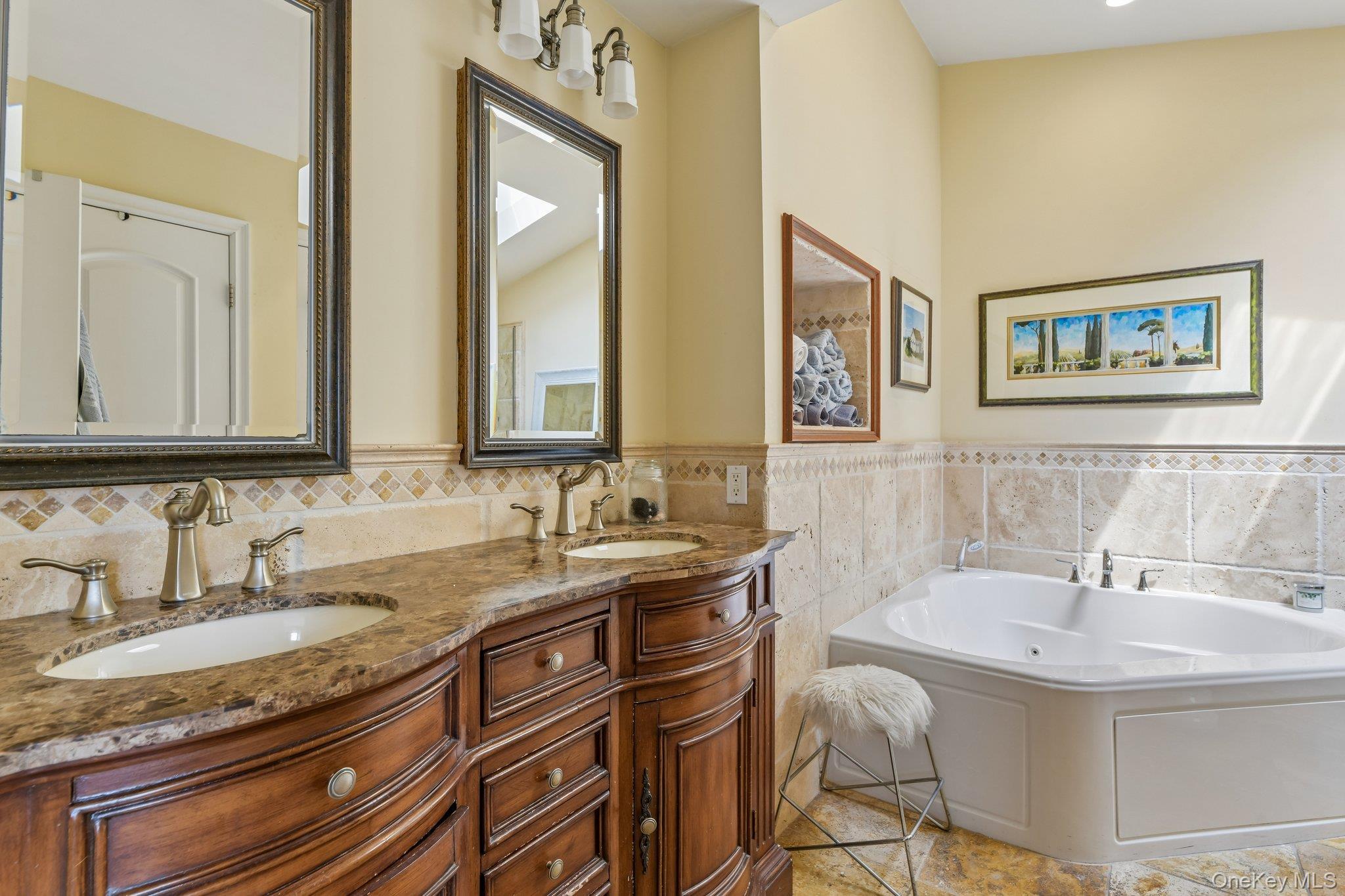 Single Family E. Long Beach Road Suffolk County, NY 11780, MLS-1038256-20