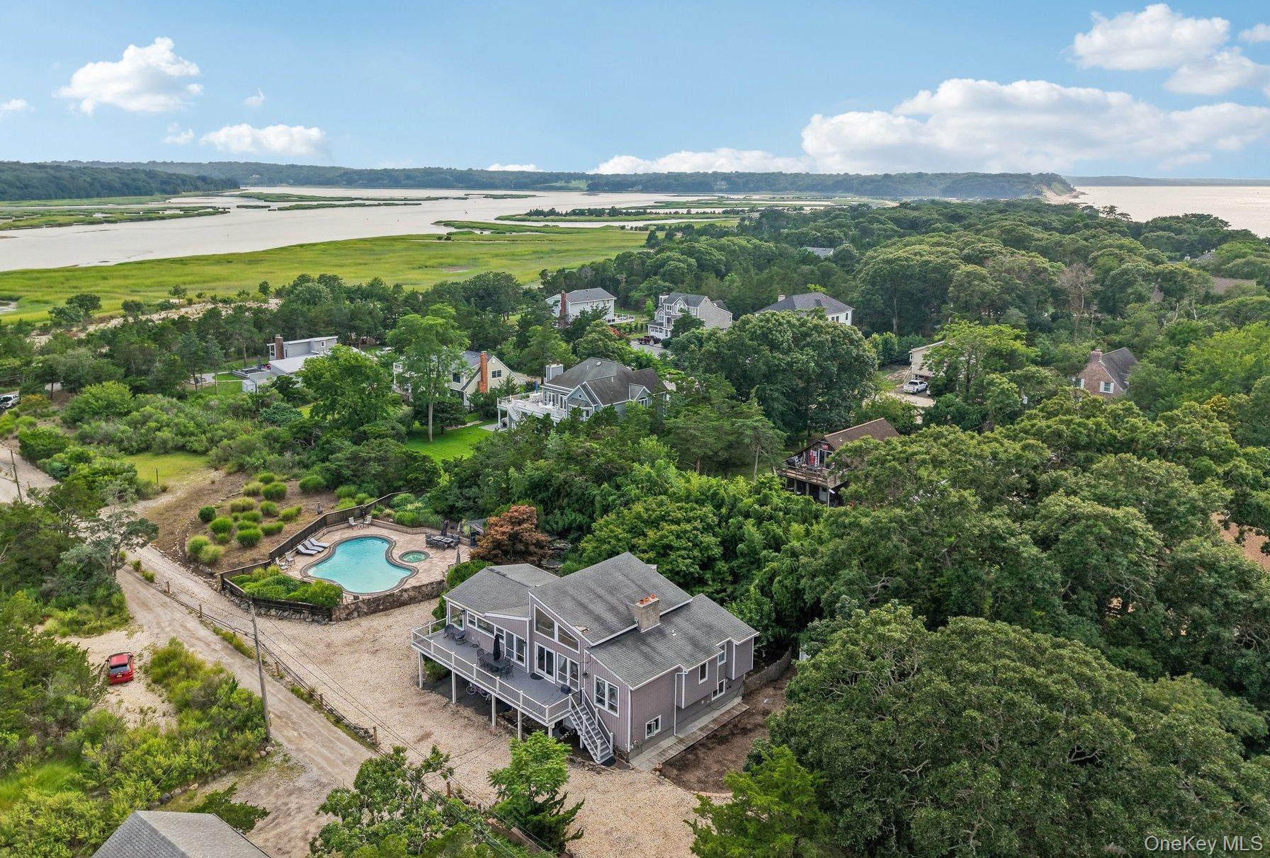 Single Family E. Long Beach Road  Suffolk County, NY 11780, MLS-1038256-44