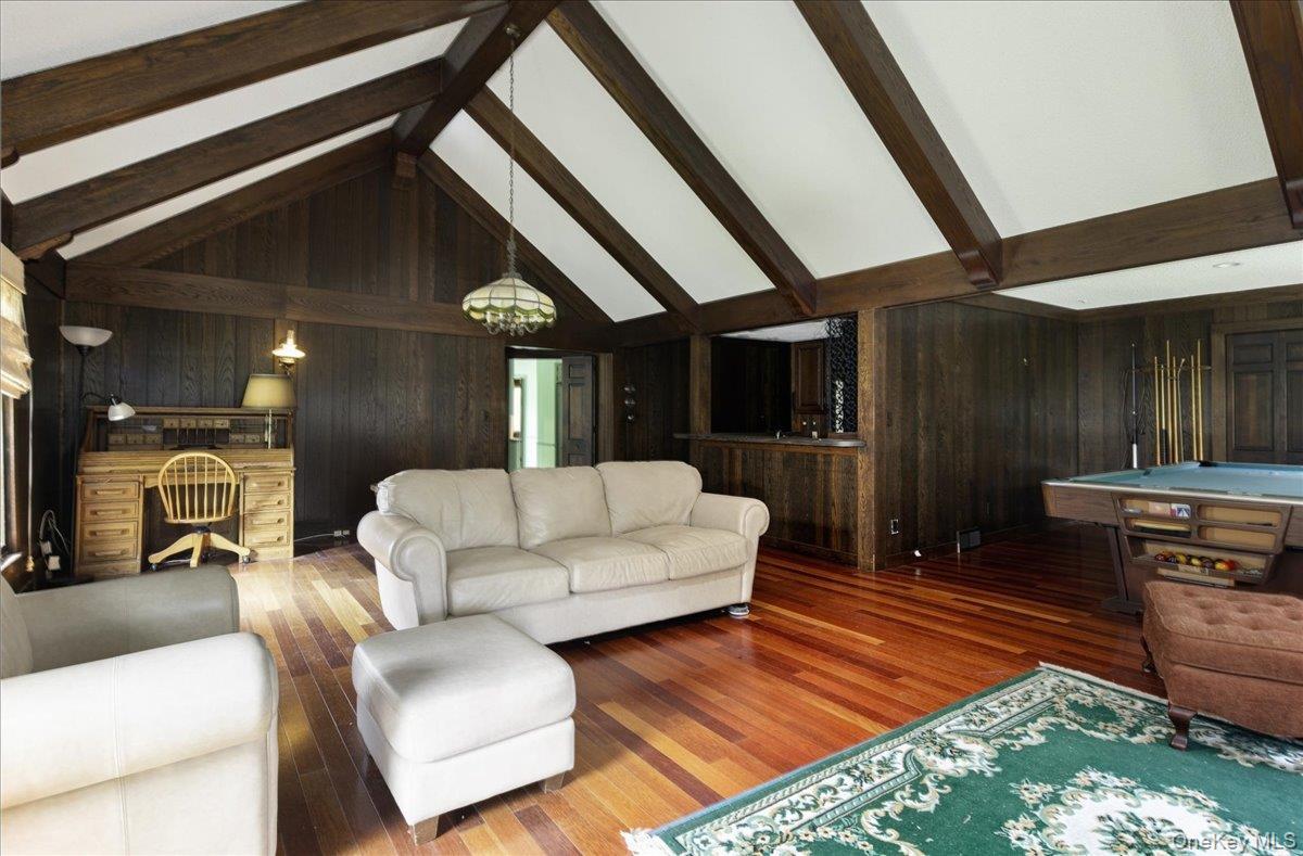 Single Family The Moor  Suffolk County, NY 11730, MLS-1038263-10
