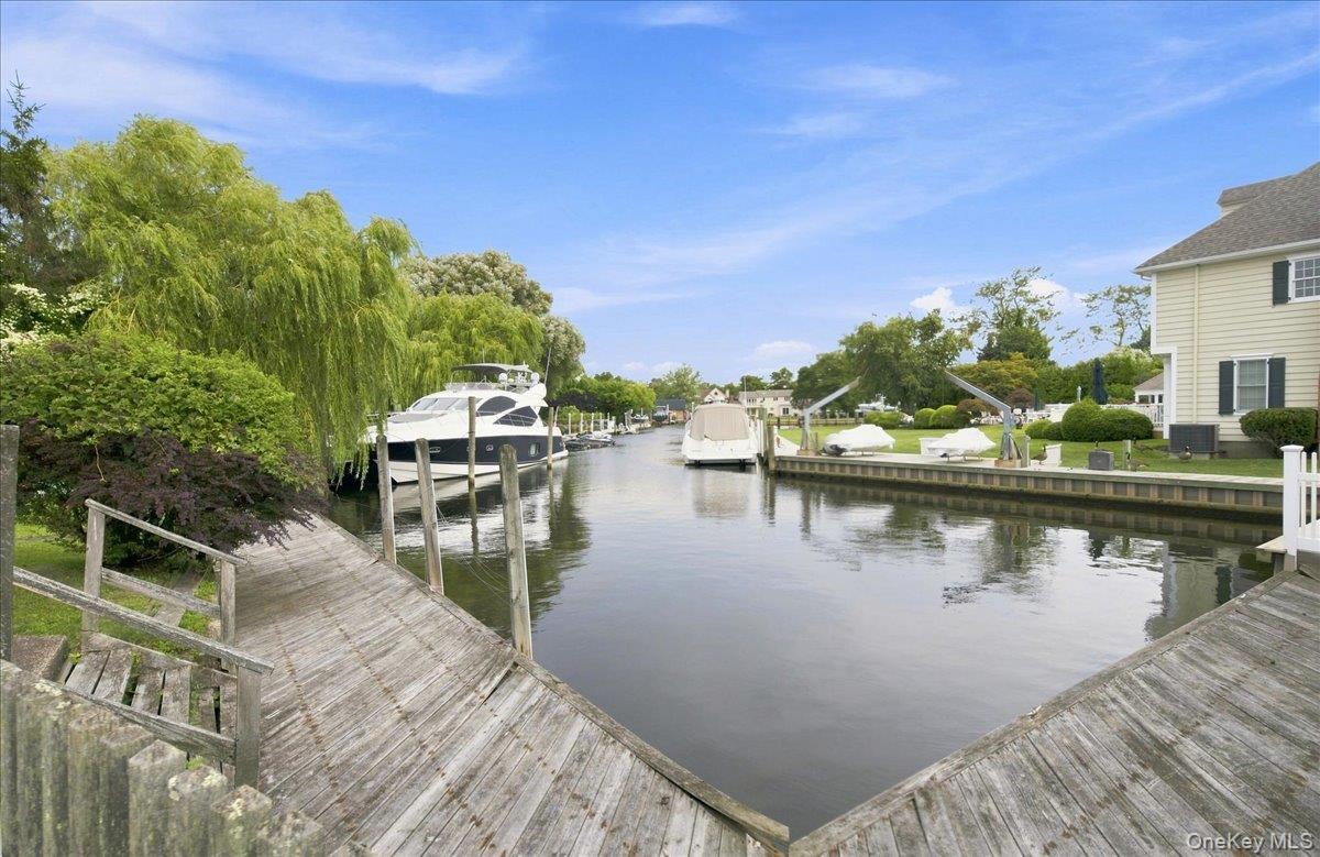 Single Family The Moor  Suffolk County, NY 11730, MLS-1038263-39