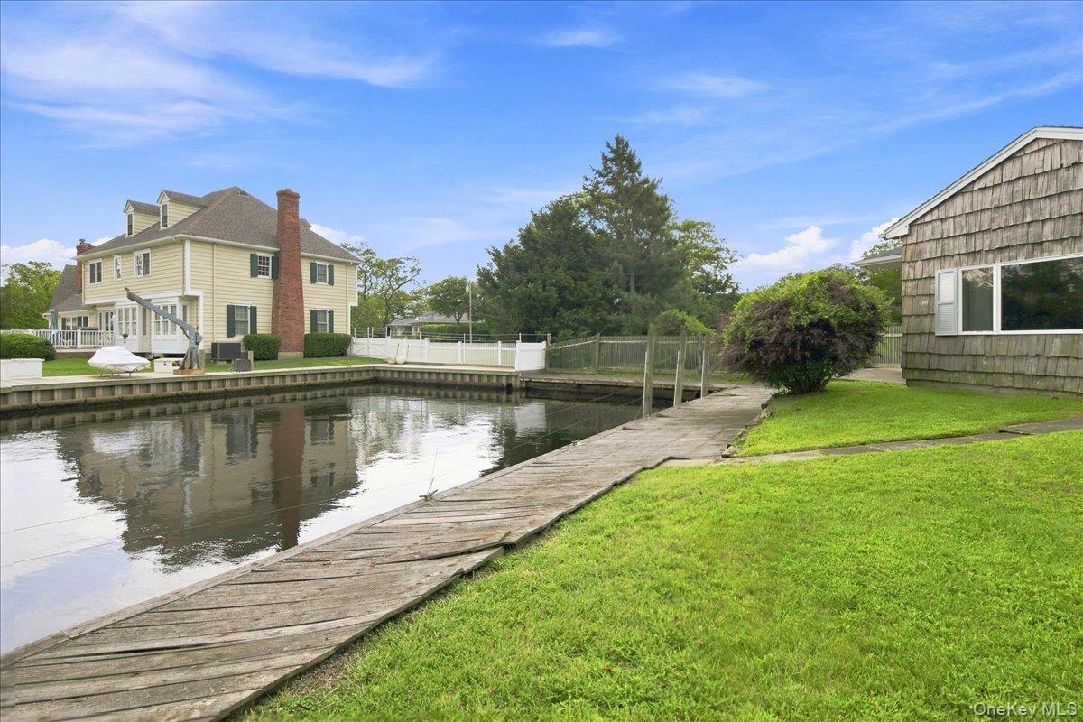 Single Family The Moor  Suffolk County, NY 11730, MLS-1038263-40