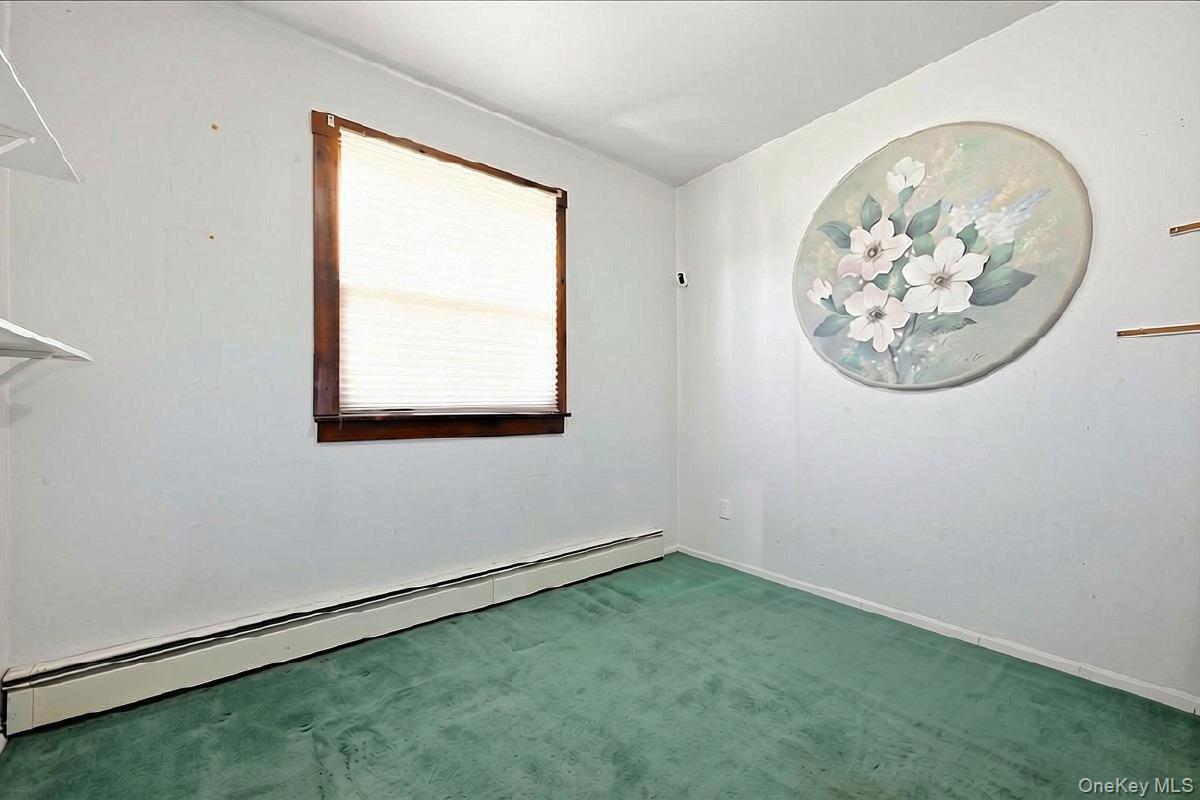 Single Family Neptune Avenue  Suffolk County, NY 11704, MLS-1038304-16