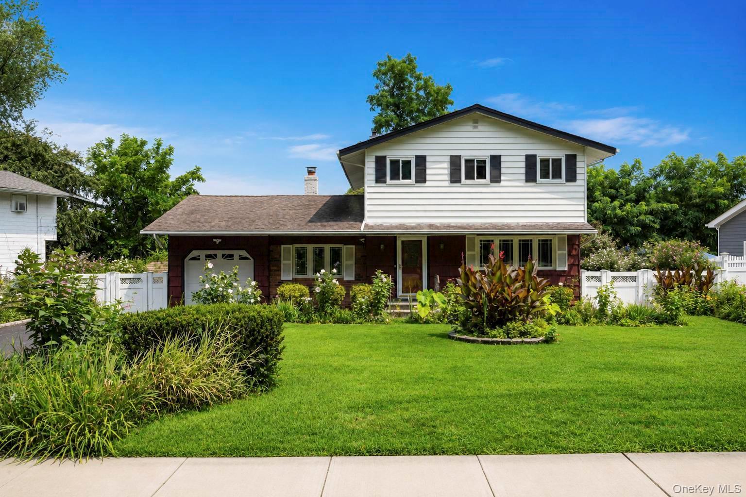 Single Family Lawrence Road Suffolk County, NY 11754, MLS-1038344-2