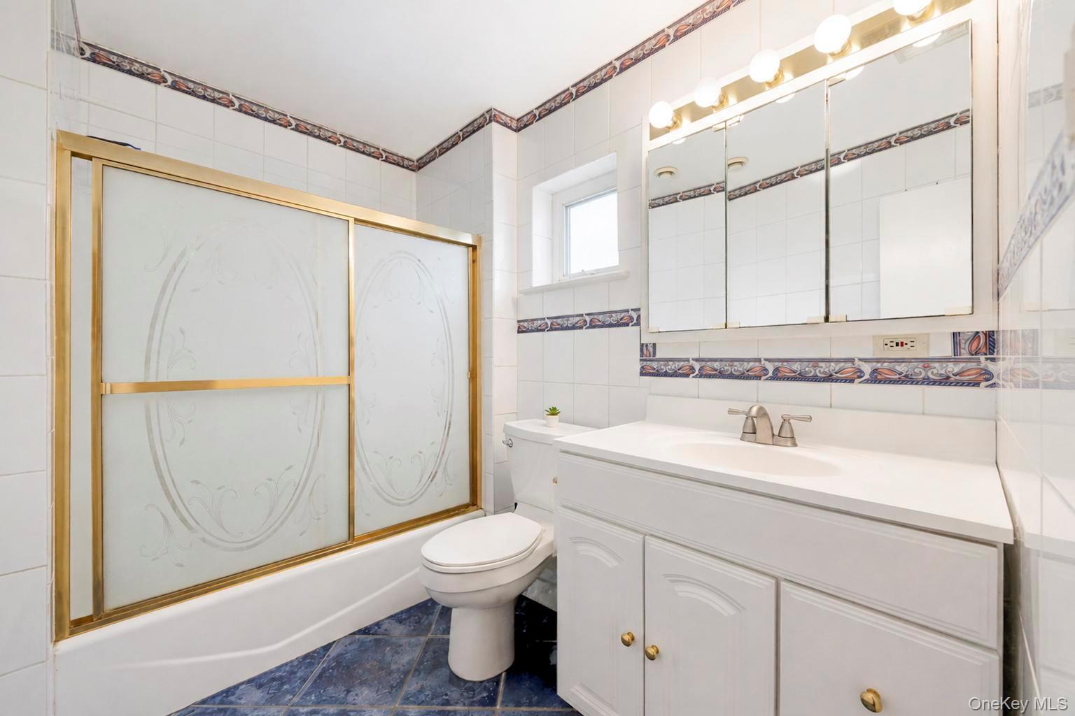 Single Family Lawrence Road Suffolk County, NY 11754, MLS-1038344-29