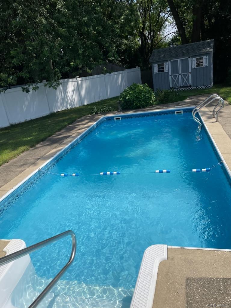 Single Family Buckskin Lane Suffolk County, NY 11784, MLS-1038346-22