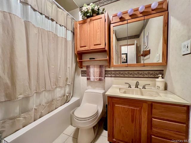 Single Family Cedar Avenue Suffolk County, NY 11727, MLS-1038353-11